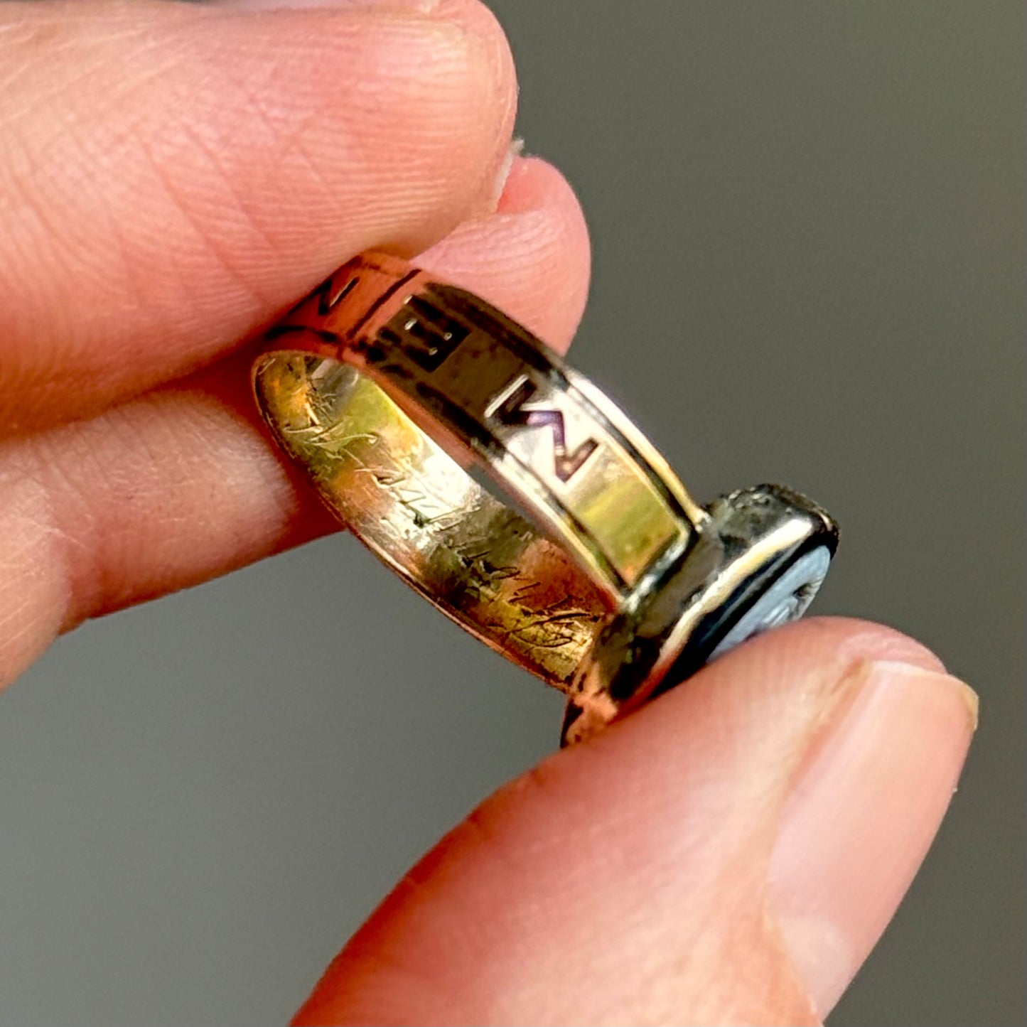 Antique Victorian Sardonyx Urn Mourning Ring in 9 Carat Gold