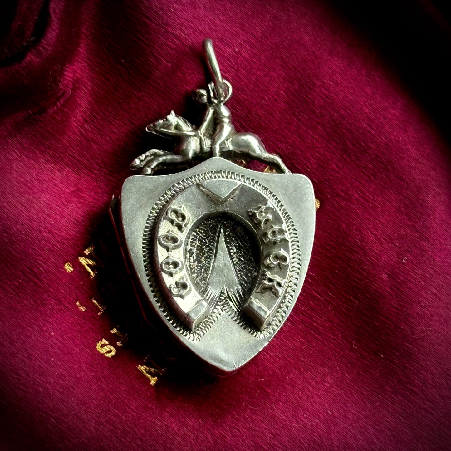 Antique Lucky Horseshoe Locket in Silver; Circa 1914
