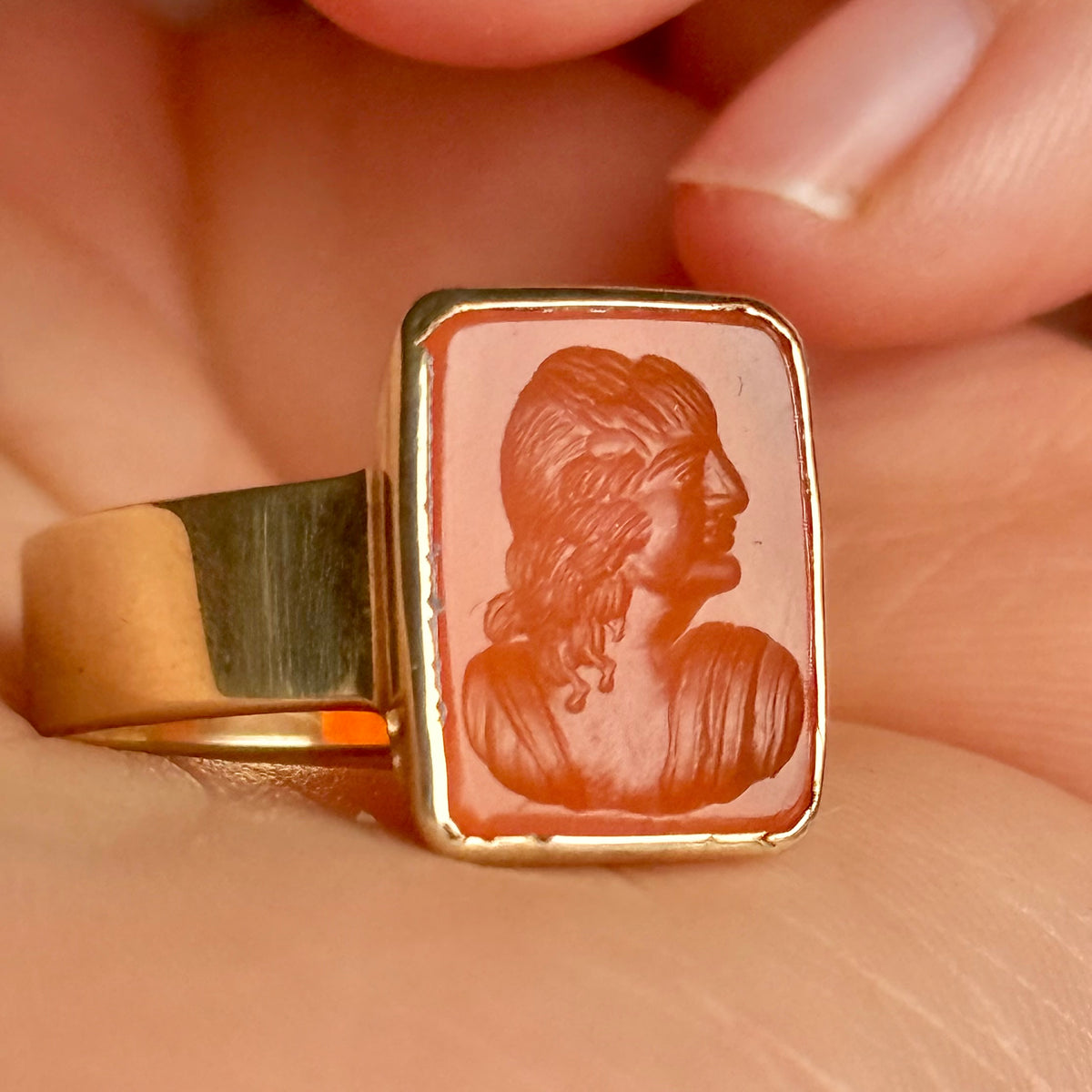 Antique Carnelian Female Intaglio Ring in 9 Carat Gold; Circa 1850