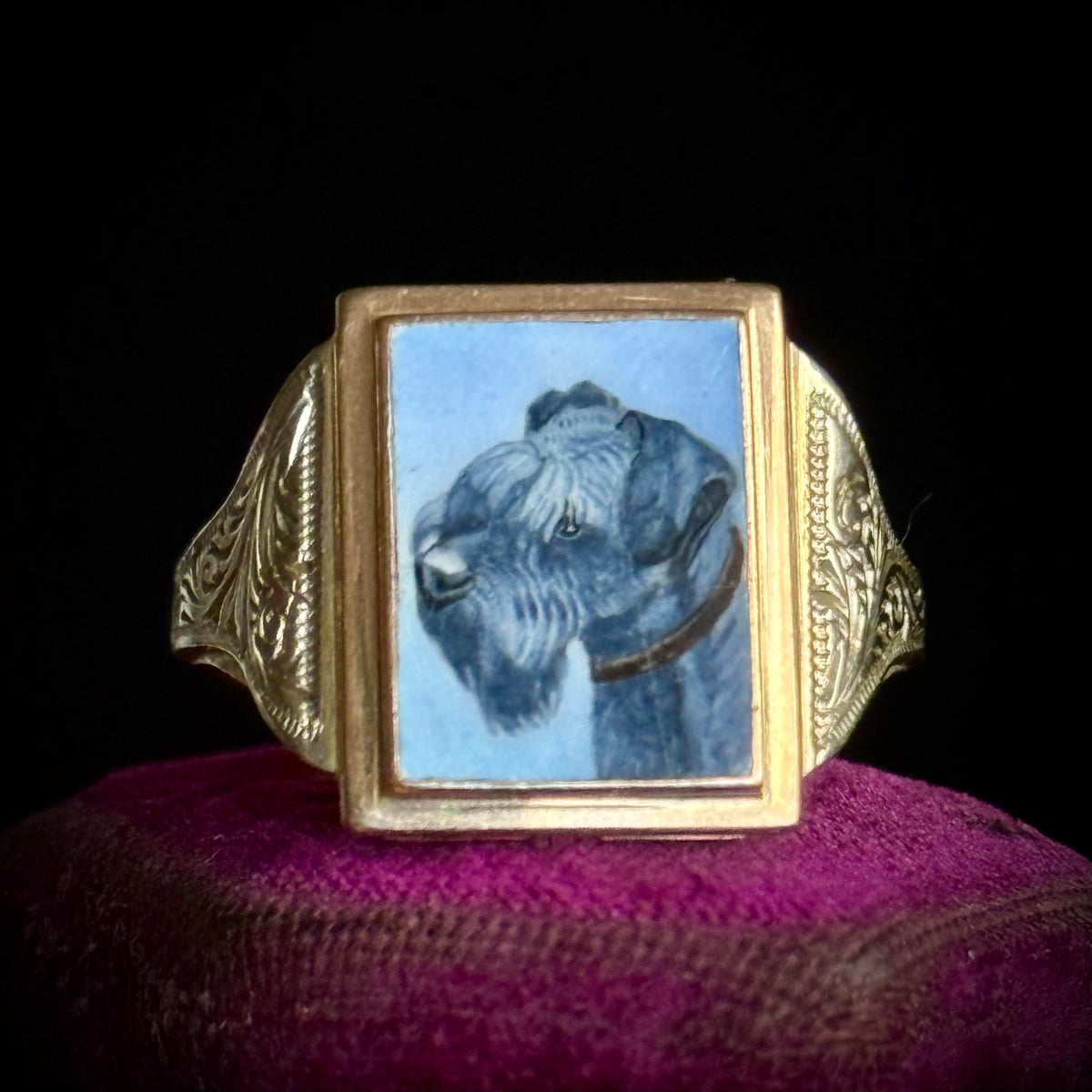 Antique Enamel Dog Signet Ring in 9 Carat Gold; Circa 1925
