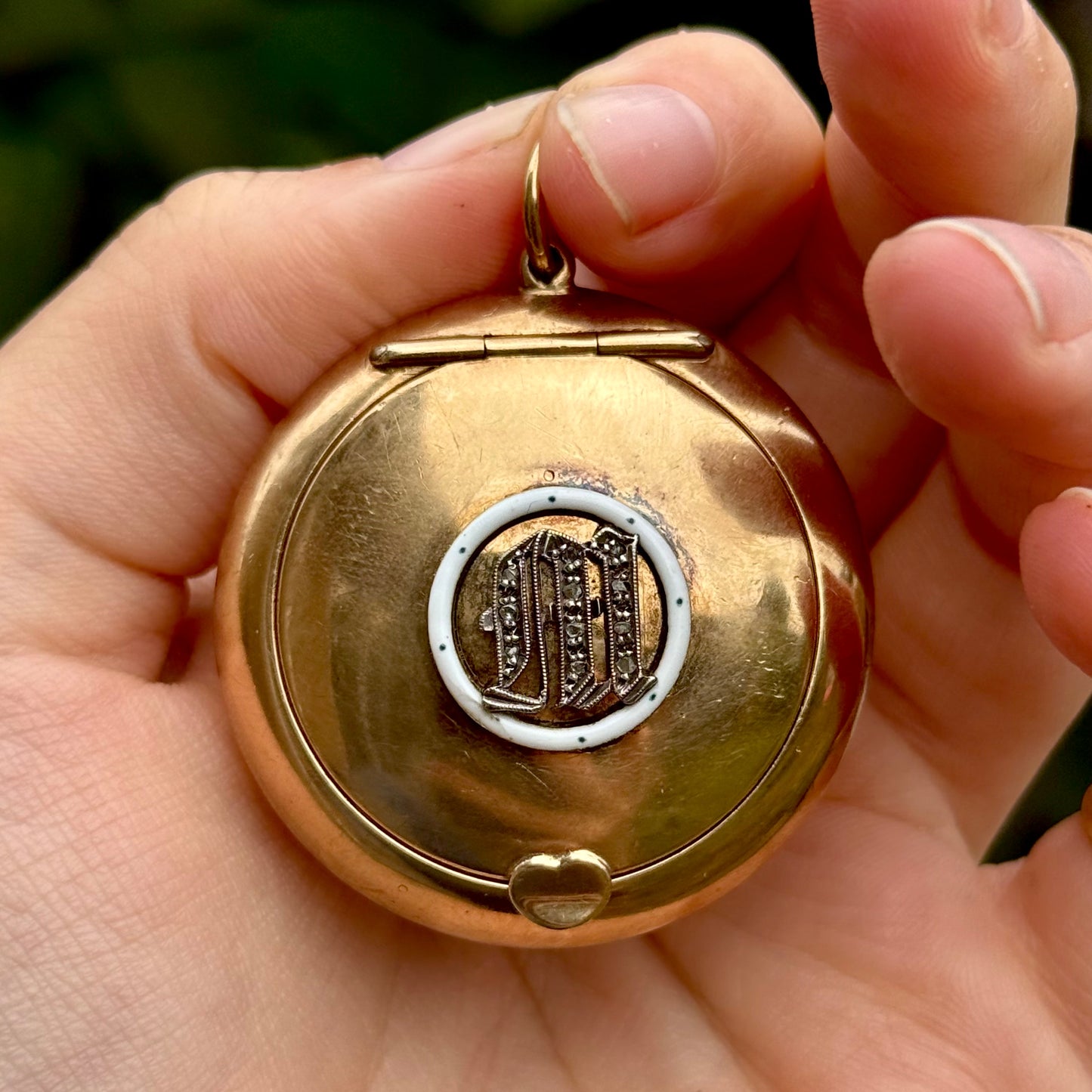 Antique Diamond & Enamel Initial M Compact in 9 Carat Gold; Circa 1911