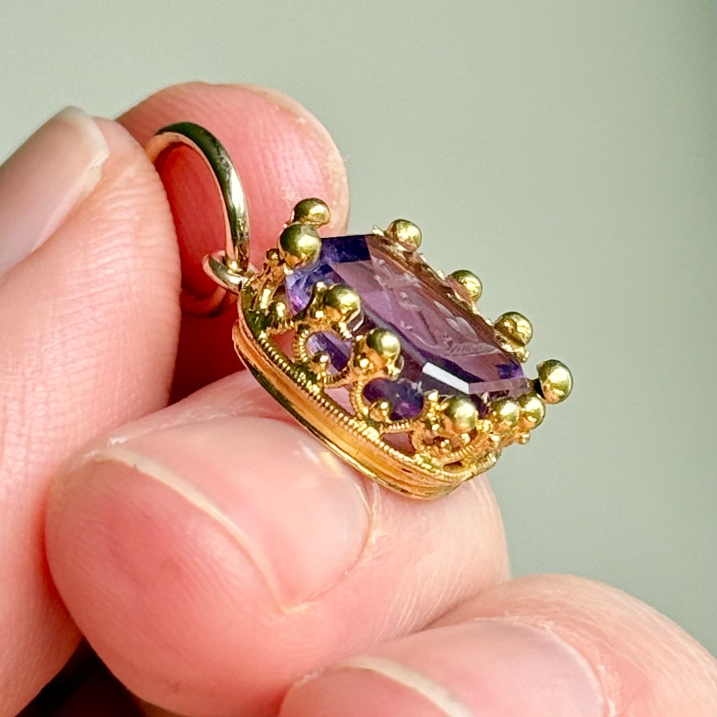 Antique Amethyst Intaglio Pendant in Gold