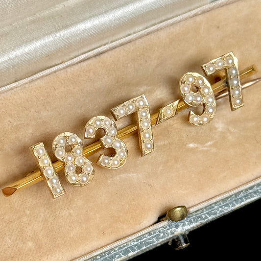 Victorian Diamond Jubilee Commemorative Brooch in Box