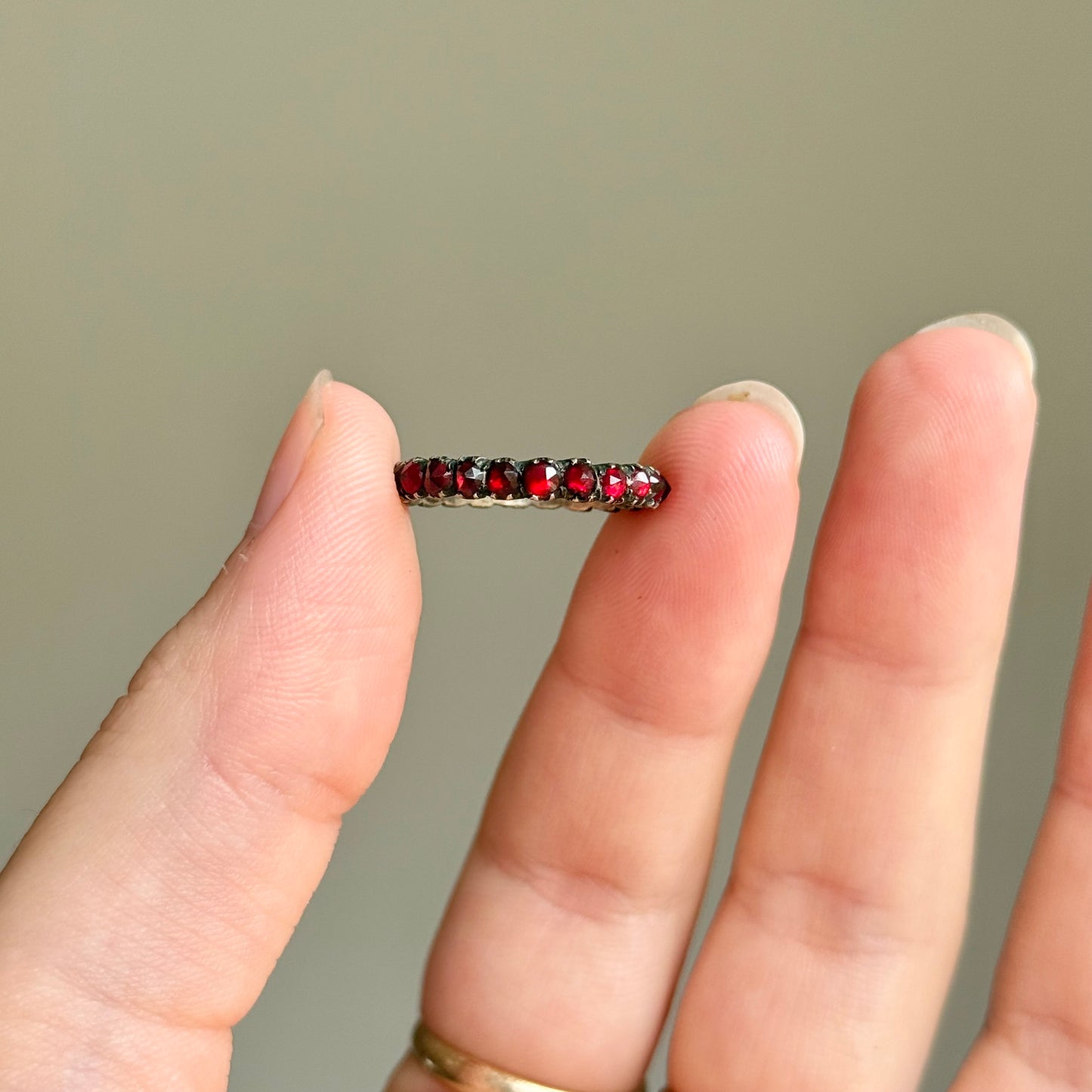 Early Victorian Garnet Eternity Ring; Circa 1830