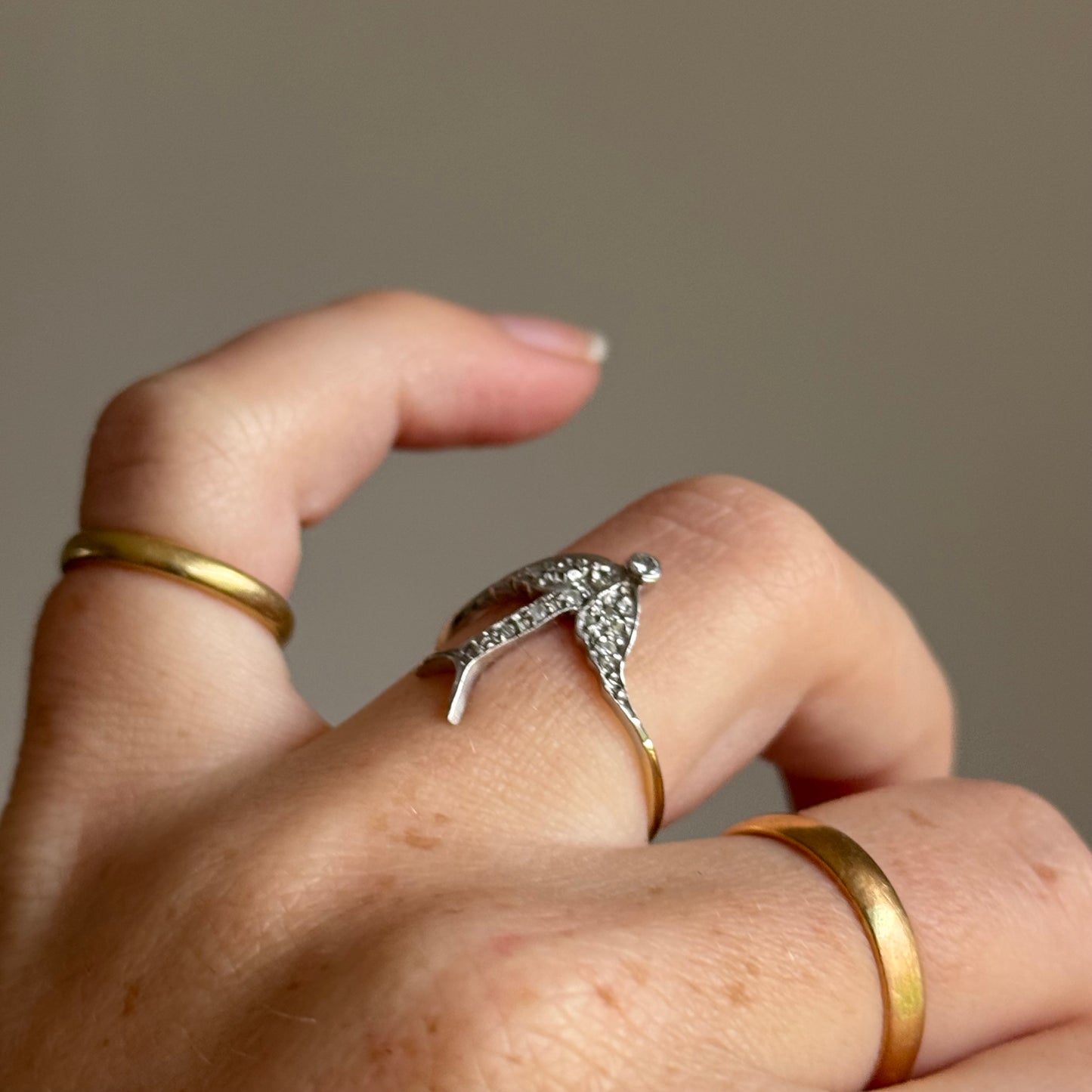 Art Deco Diamond Swallow Ring in 14 Carat Gold; 1920