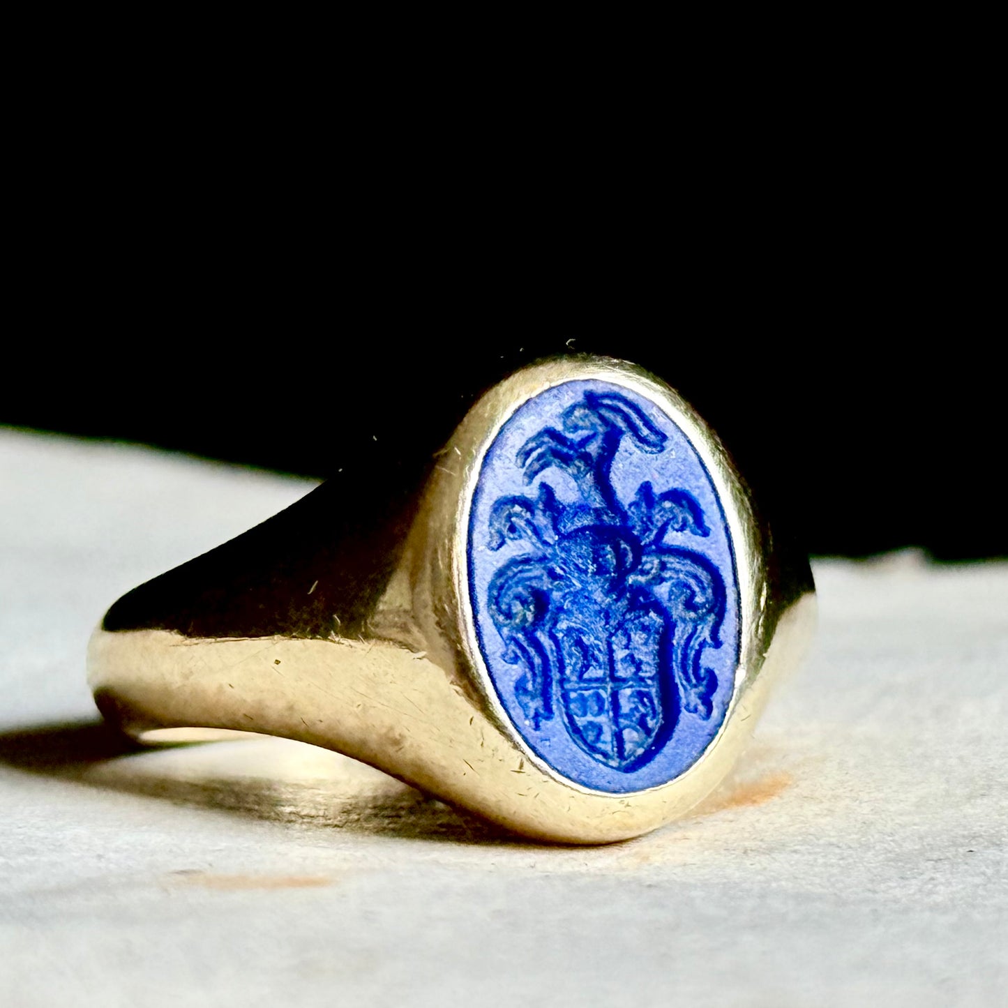 Vintage Lapis Lazuli Intaglio Signet Ring in 14 Carat Gold