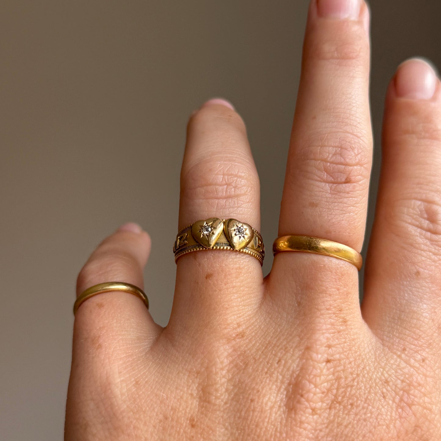 Victorian Double Heart Diamond Mizpah Ring in 18 Carat gold; Circa 1890