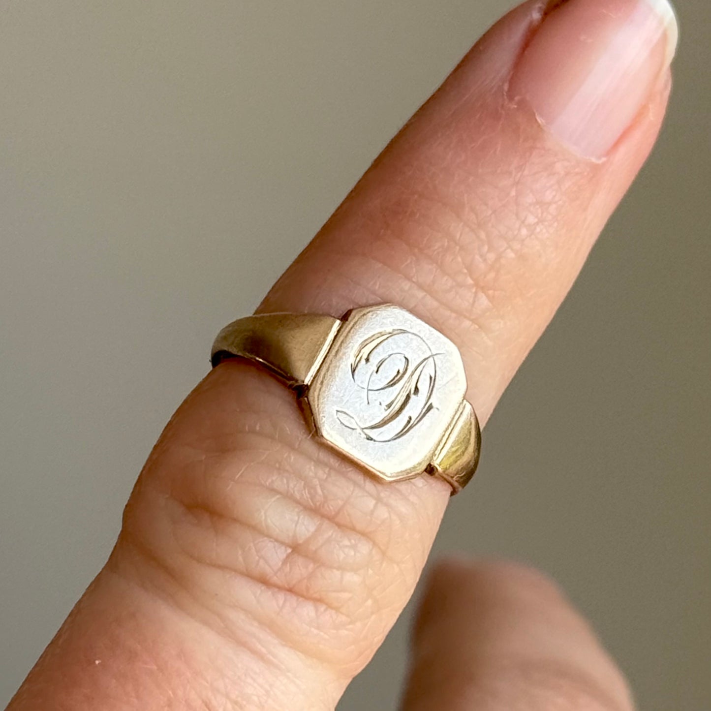 Antique Victorian Initial 'D' Signet Ring