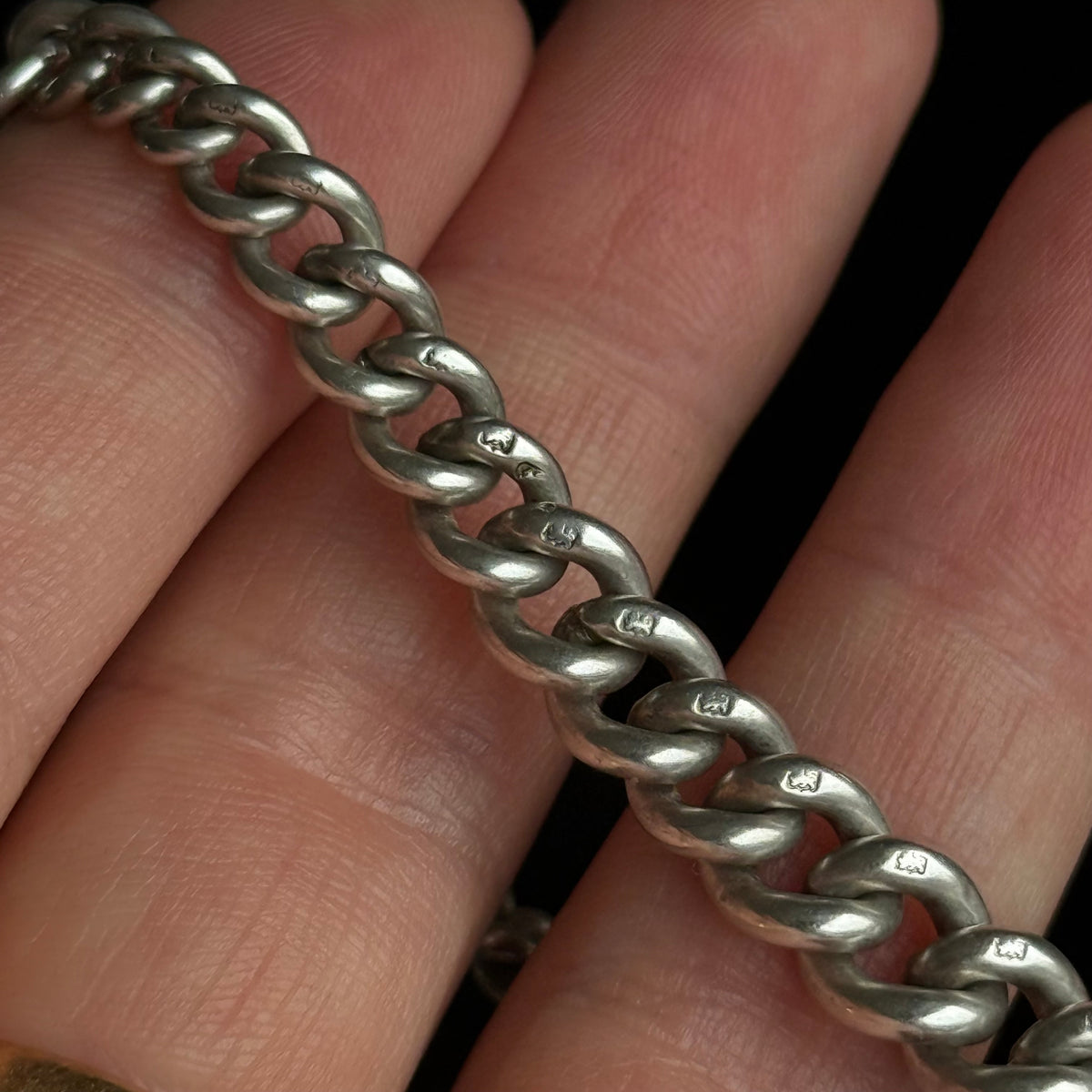Antique Victorian Graduated Curb Bracelet in Silver; Circa 1919