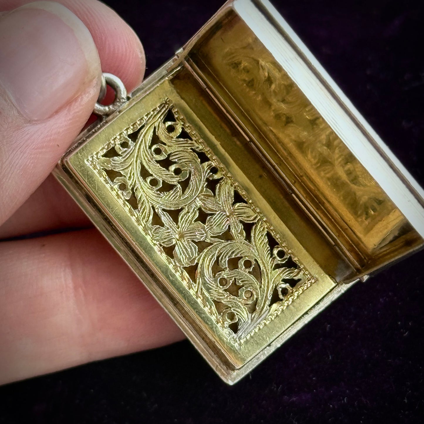 Antique Silver Victorian Book Vinaigrette; Circa 1835