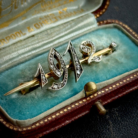 Antique Diamond Brooch in 18 Carat Gold with Box; Circa 1912