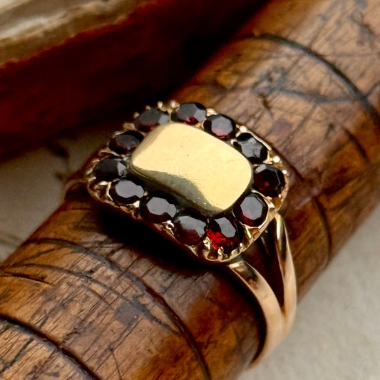 Antique Georgian Garnet Ring in 9 Carat Gold; Circa 1830