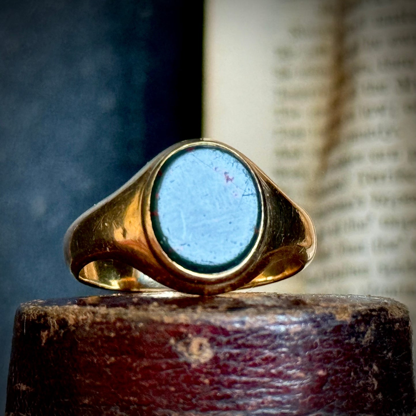 Antique Bloodstone Signet Ring in 9 Carat Gold