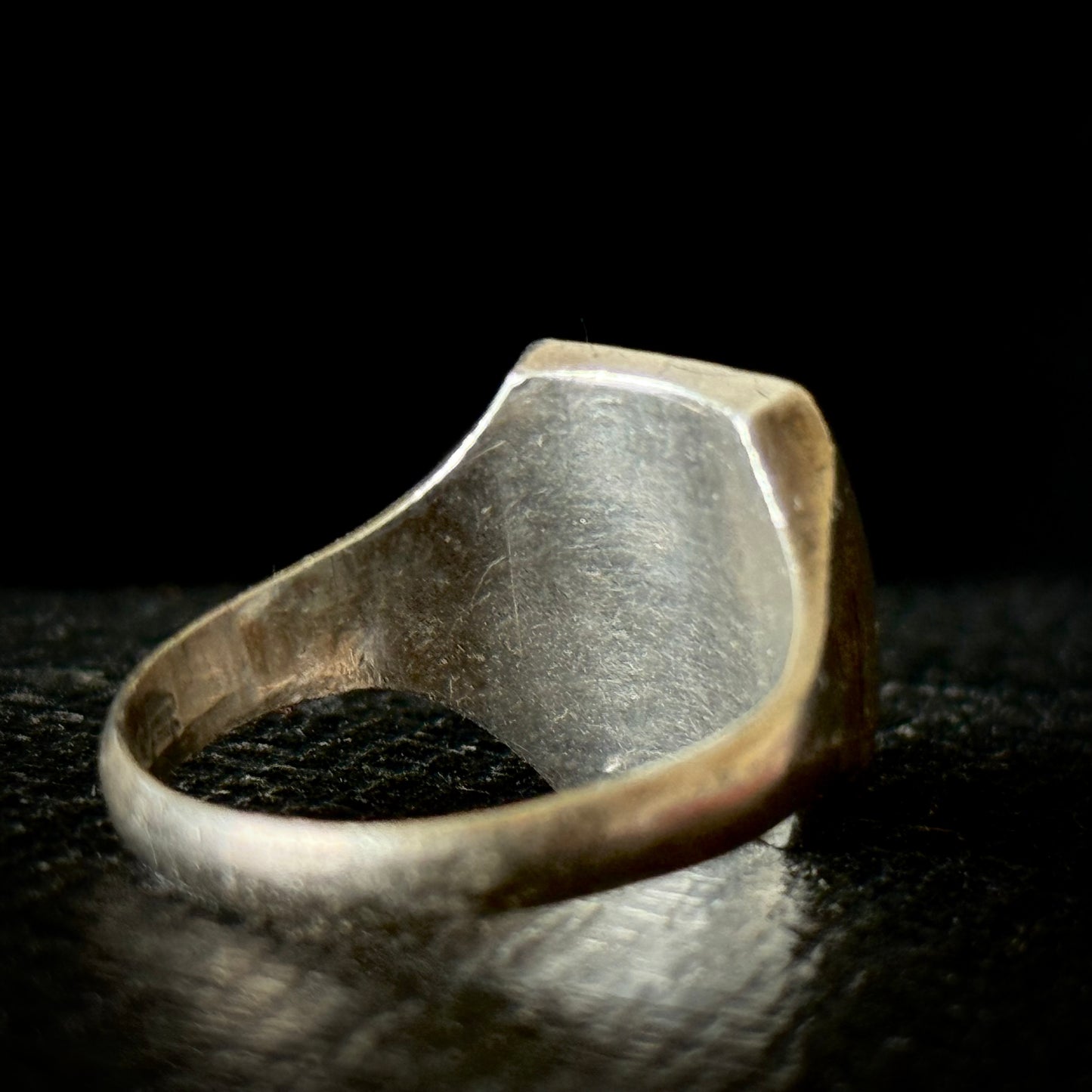 Vintage Damascene Japanese Scene Signet Ring in Silver
