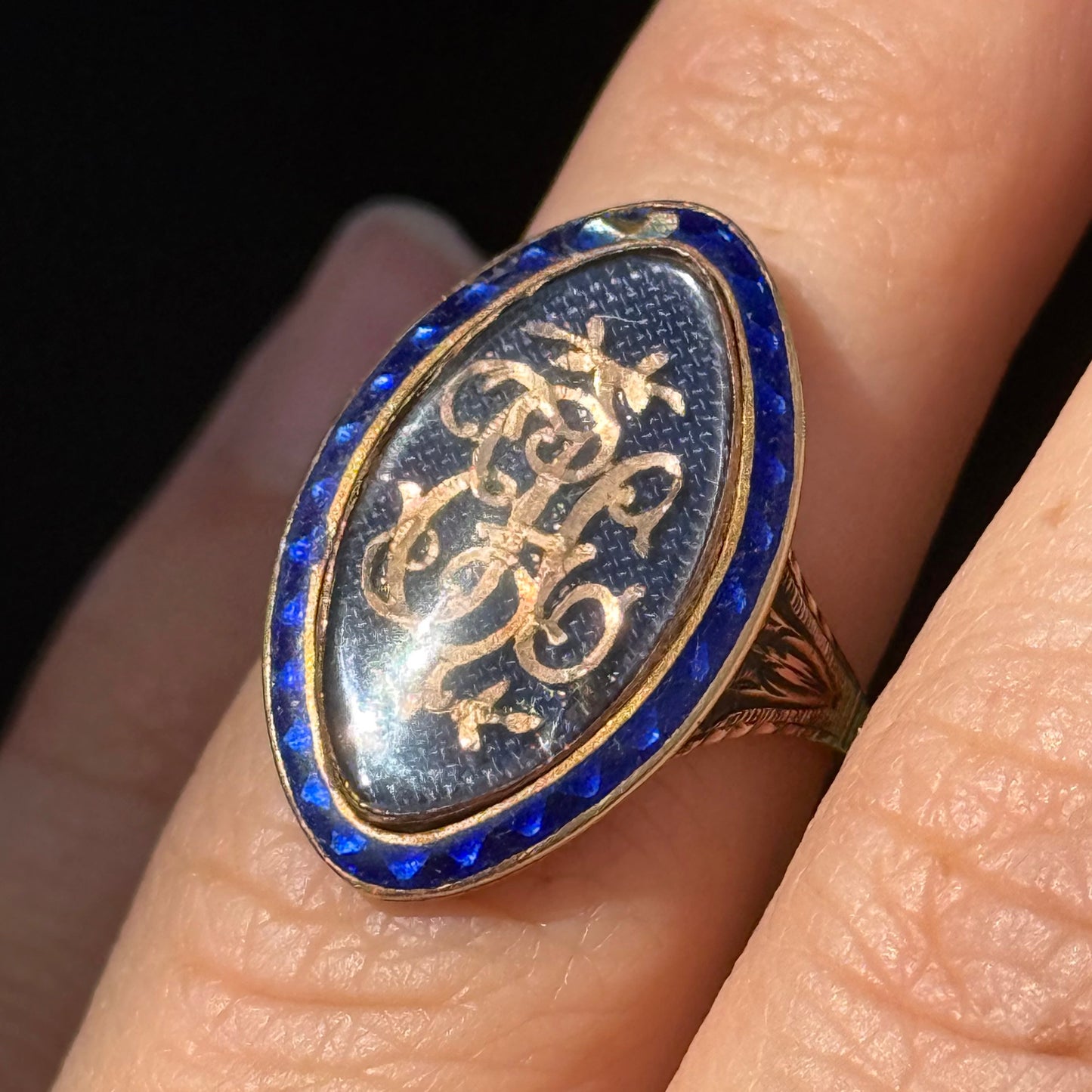 Antique Georgian Mourning Ring in 9 Carat Gold; Circa 1786