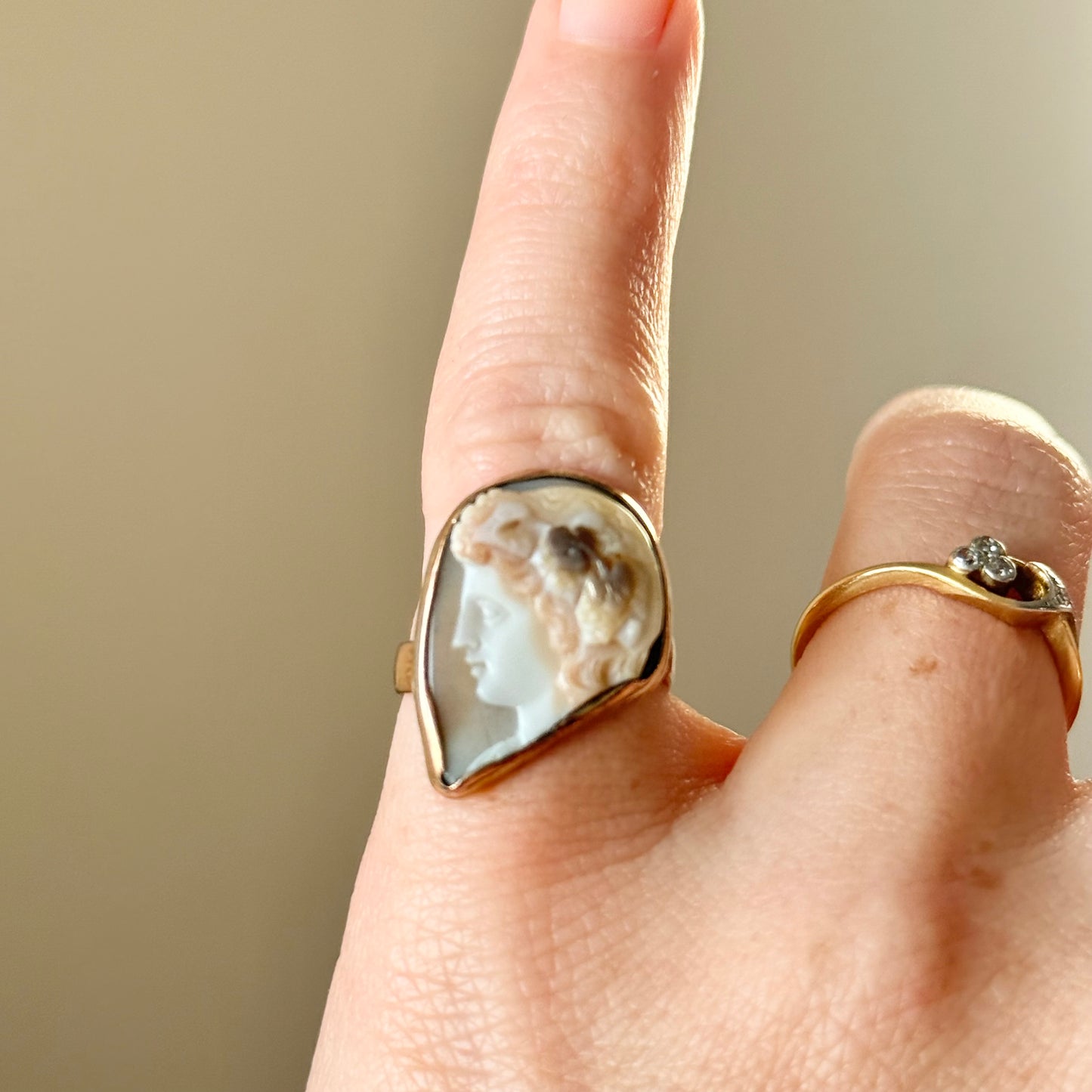 Antique Agate Cameo Ring in 15 Carat Gold; Circa 1905