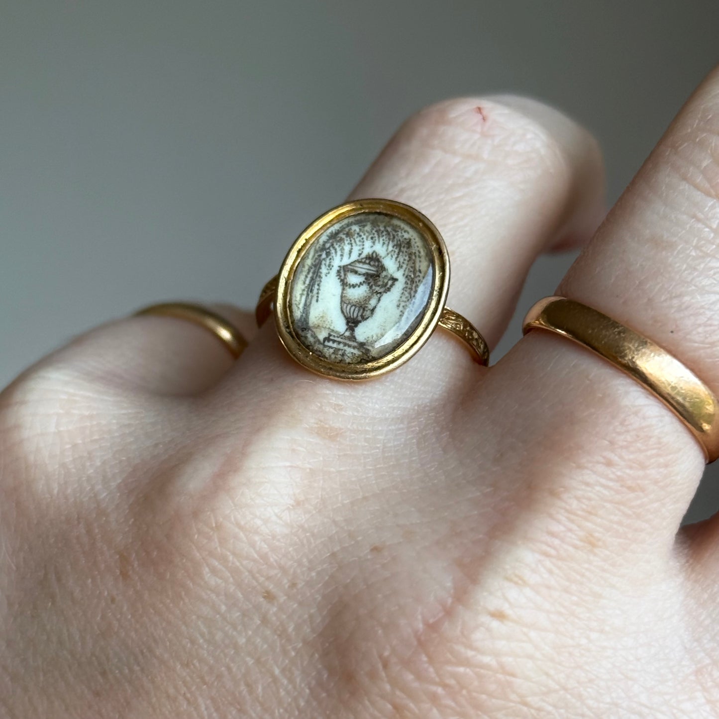 Georgian Mourning Ring in 18 Carat Gold; Circa 1779