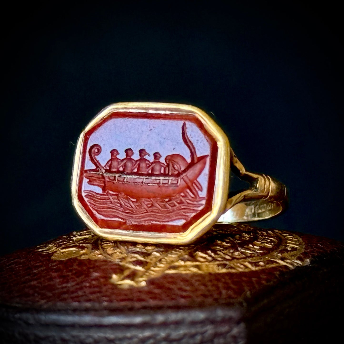 Sublime Jasper Intaglio Ring in 14 Carat Gold