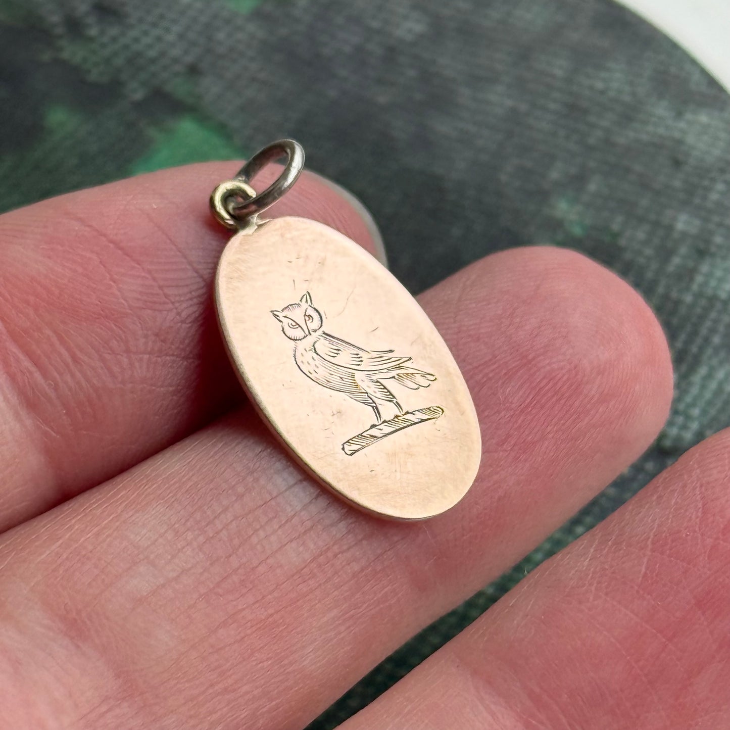 Antique 'Owl' Heraldic Pendant in 9 Carat gold (4)