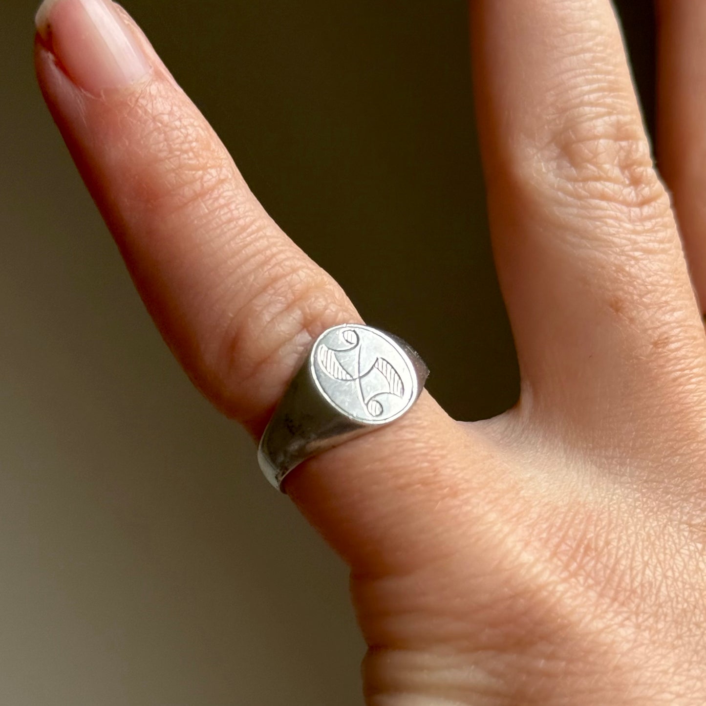 Vintage Initial 'S' Signet Ring in Silver