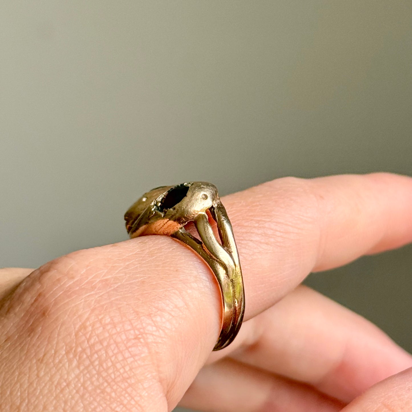 Vintage Garnet Double Snake Ring in 9 Carat Gold