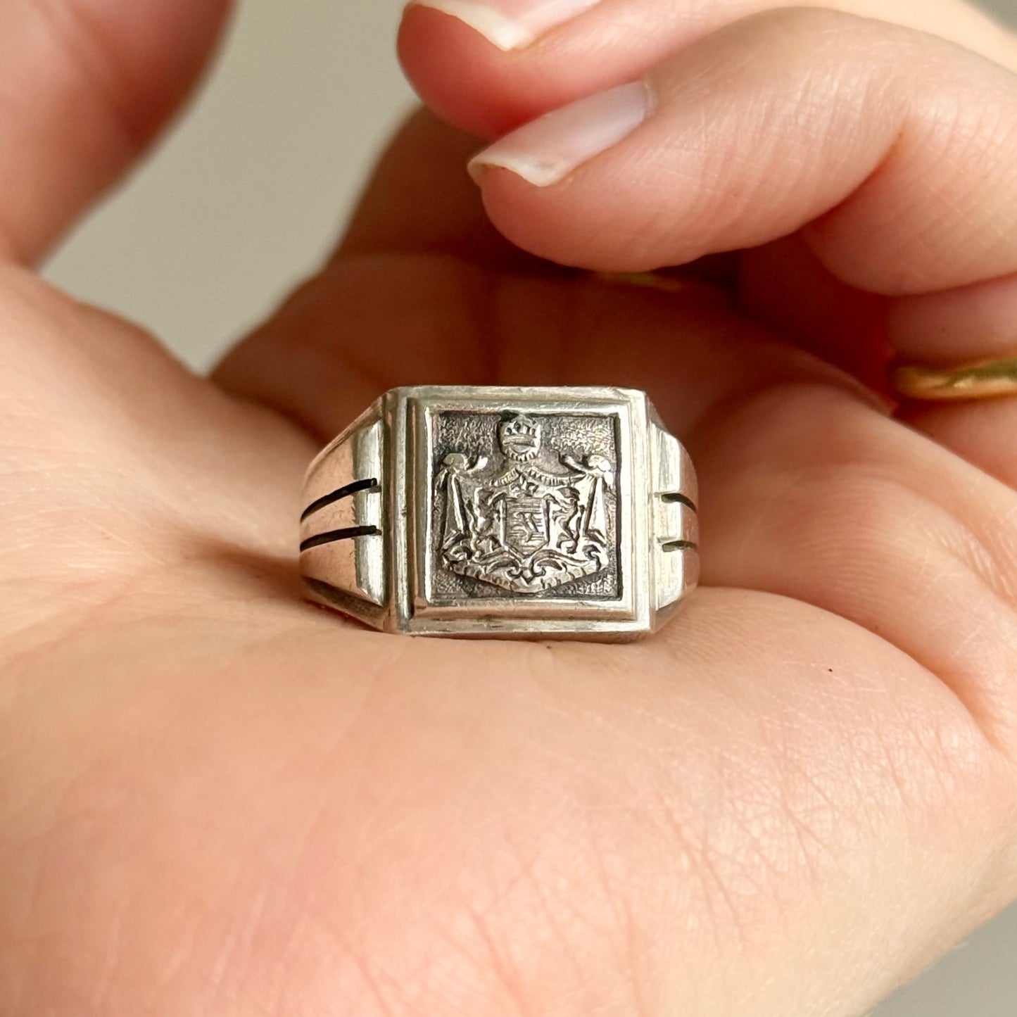 Antique Victorian Silver Heraldic Signet Ring