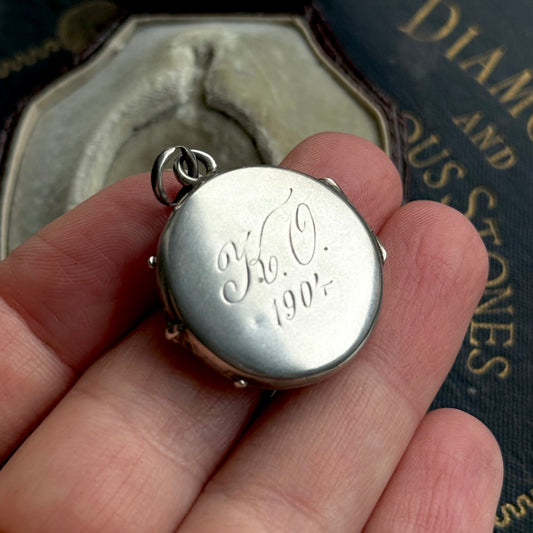 Antique Sentimental Locket in silver; Circa 1904