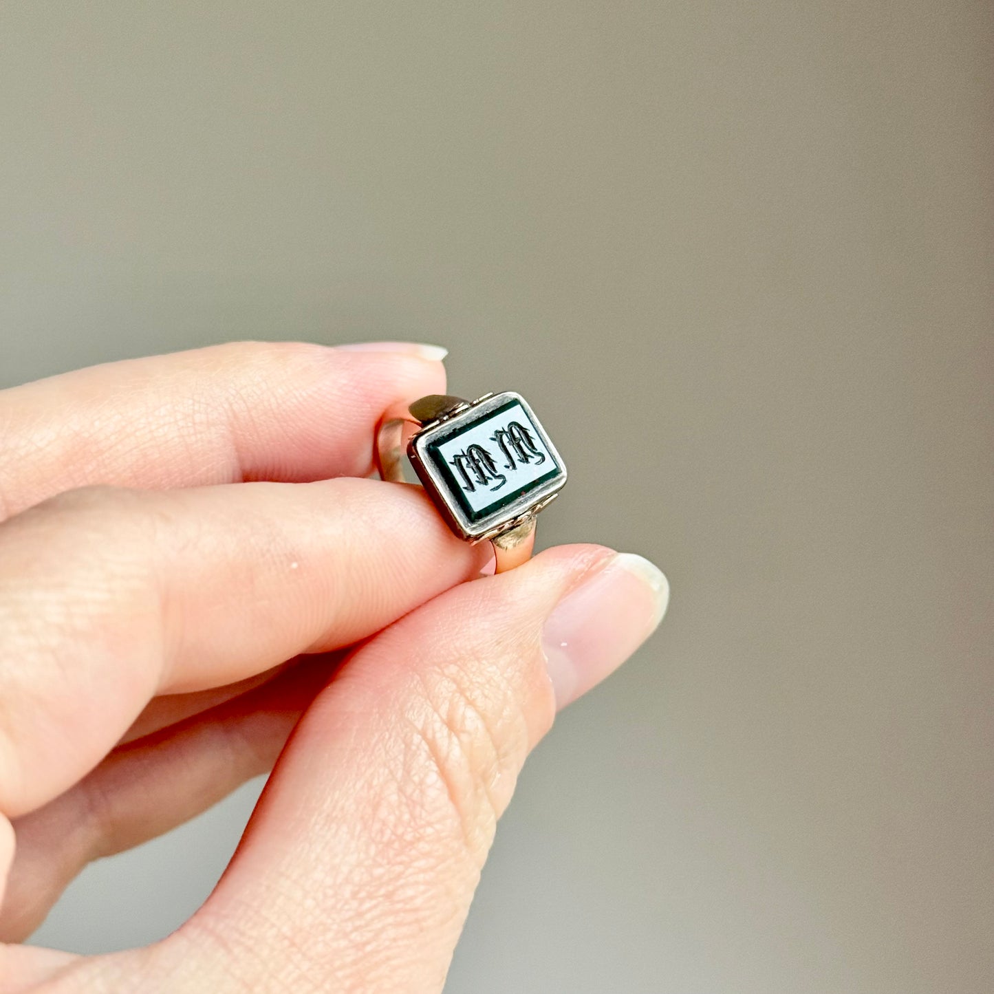 Rare Georgian Bloodstone Swivel Intaglio Ring; Heron-Maxwell Provenance