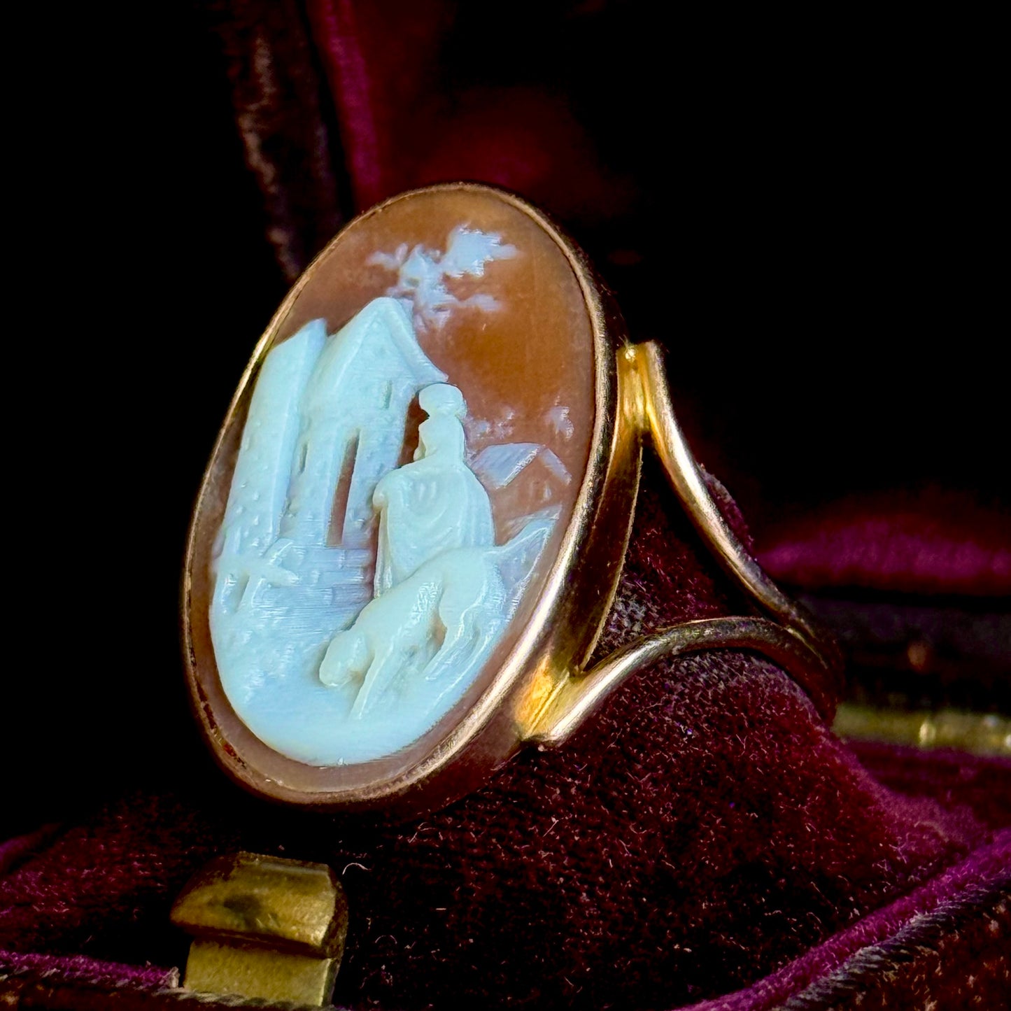 Georgian Enamel & Hair Mourning Ring in 15 Carat Gold; Circa 1781