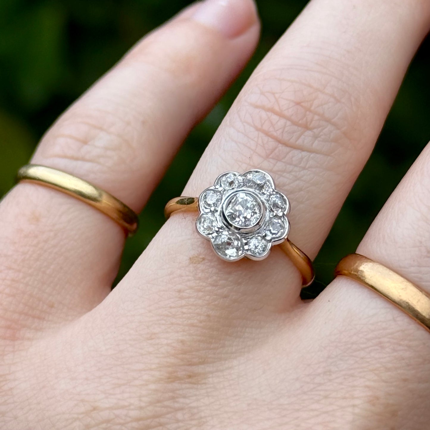 Antique Victorian Diamond Daisy Cluster Ring in 18 Carat Gold; Circa 1895