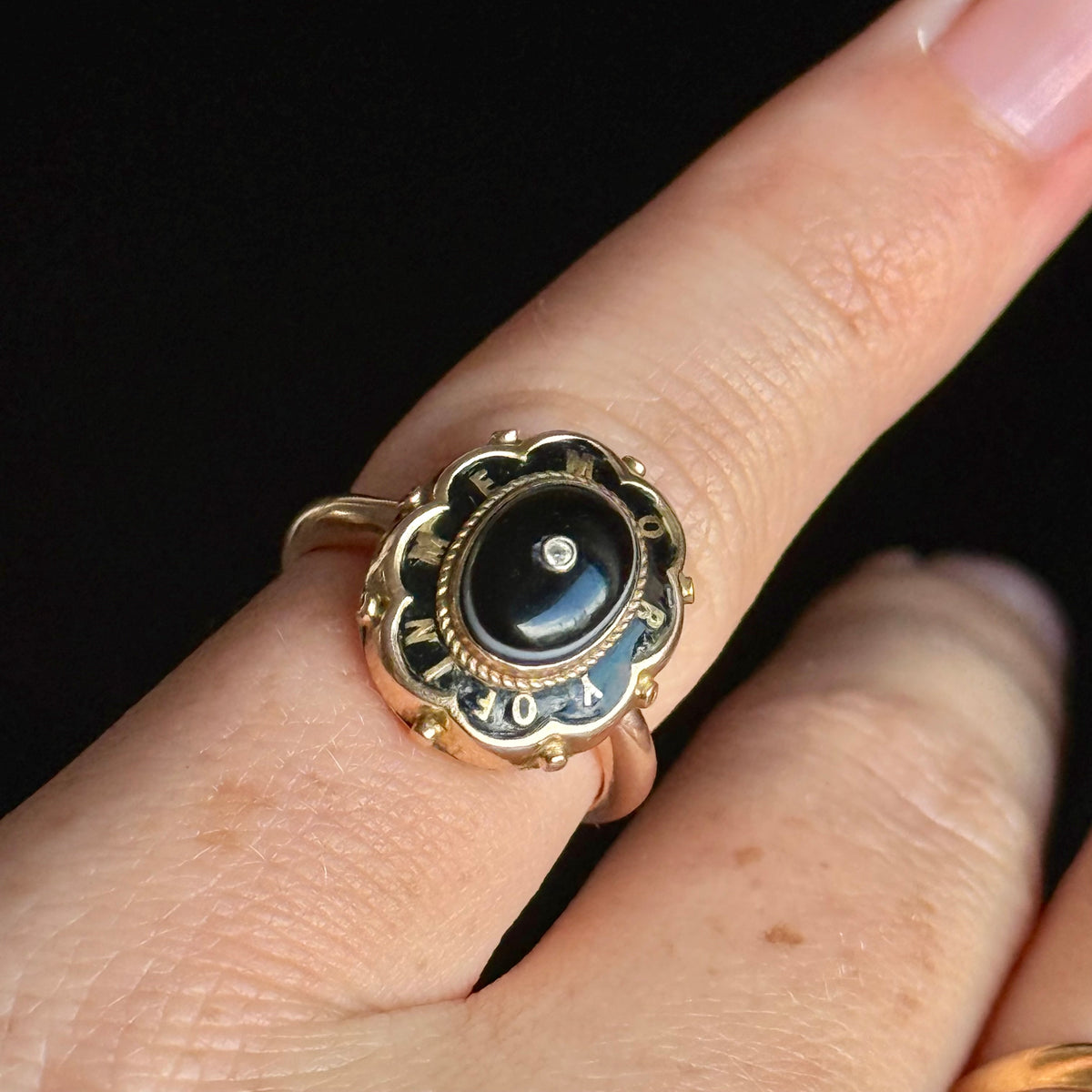Antique Diamond Bulls Eye Mourning Ring 9 Carat gold; Circa 1860