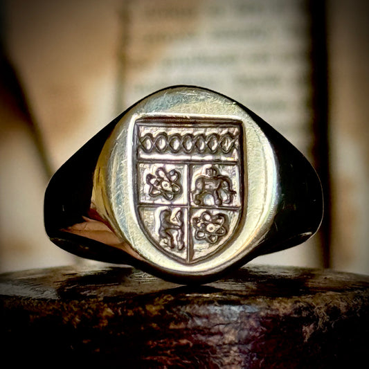 Vintage Chunky Scottish Signet Ring in 9 Carat Gold