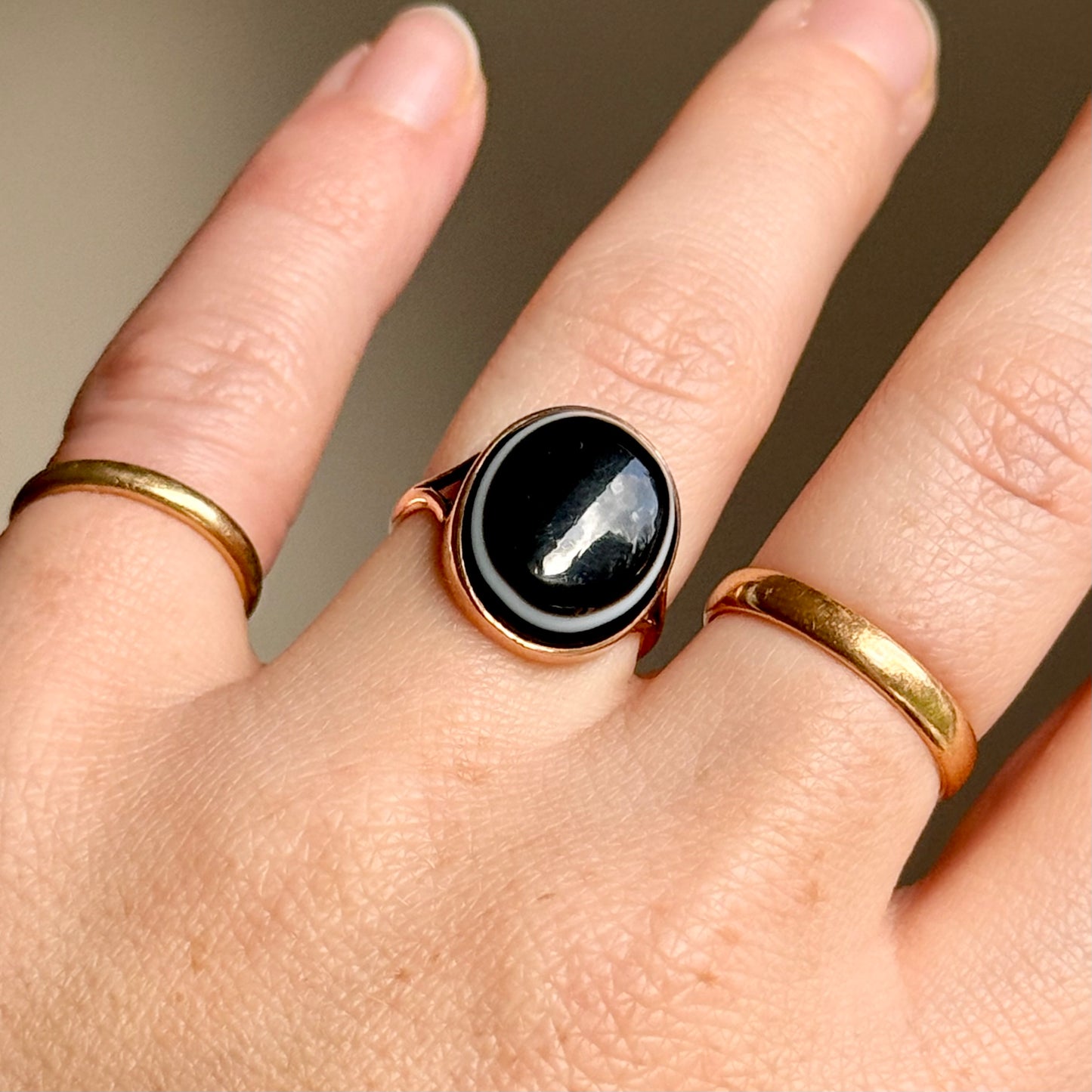 Victorian Bull's Eye Agate Ring in 9 Carat Gold' Circa 1890