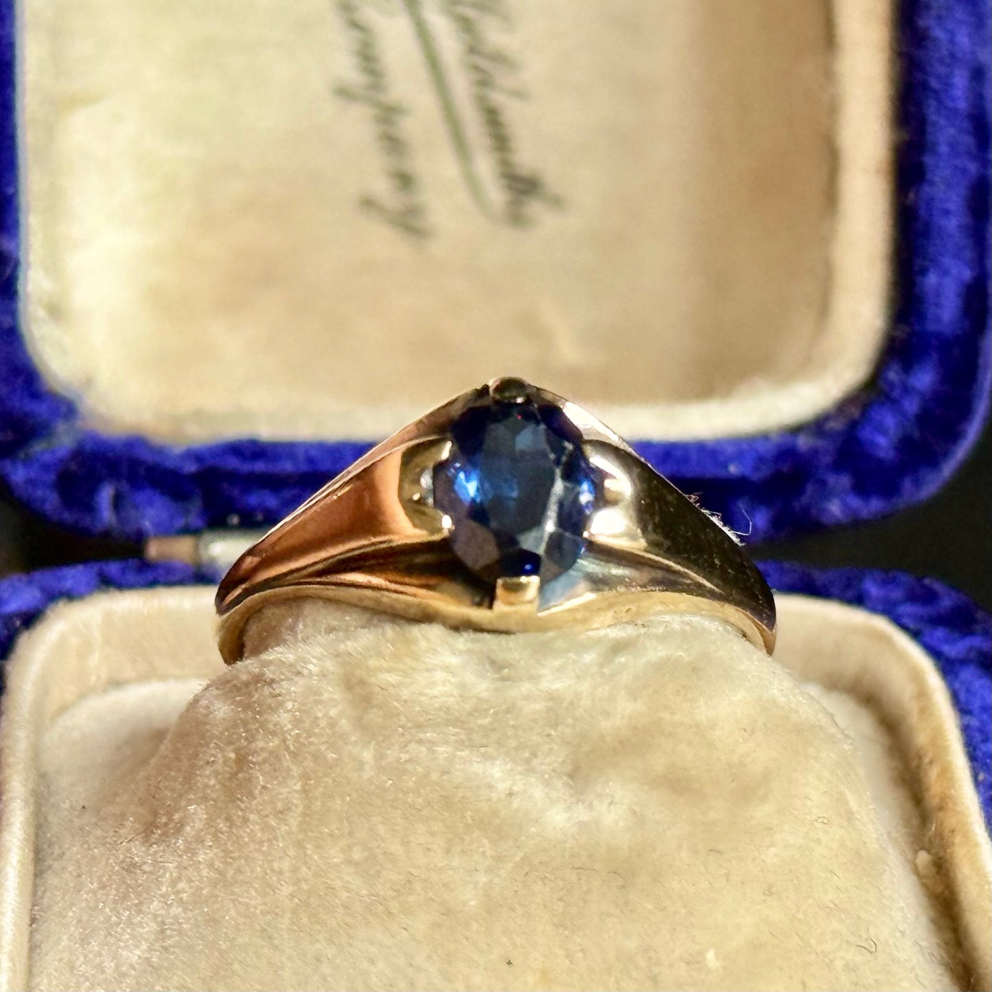 Vintage Sapphire Solitaire in 9 Carat Gold; Circa 1968
