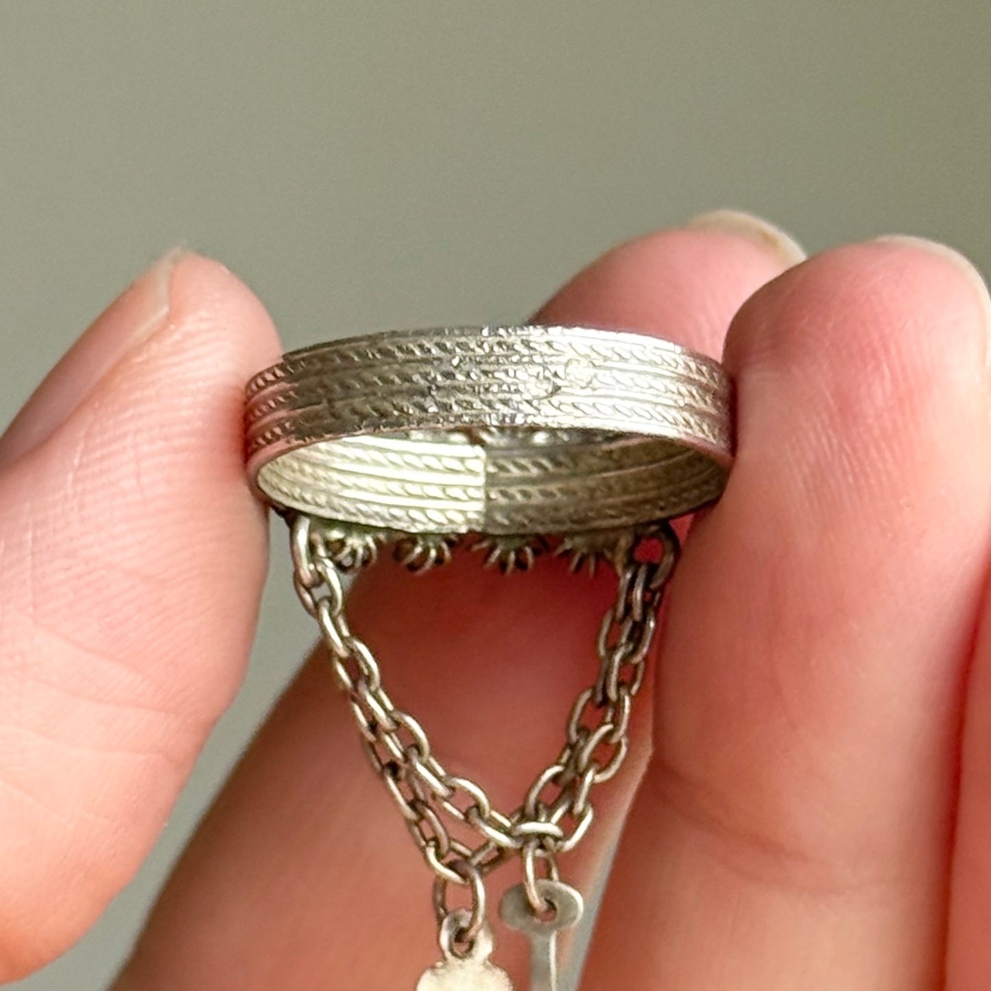 Antique Victorian Italian Cannetille Ring in Silver