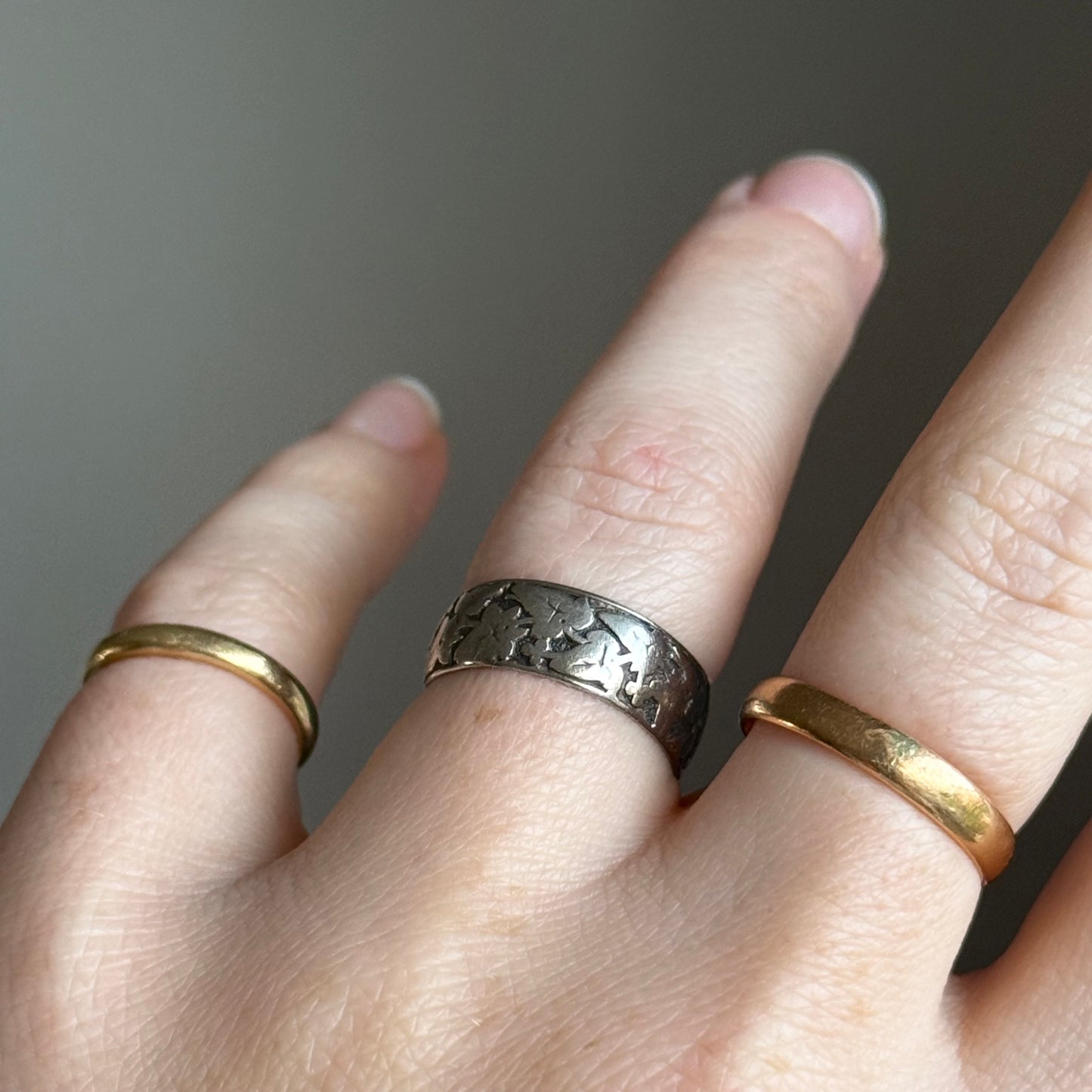 Antique Ivy Foliage Ring in Silver; Circa 1882