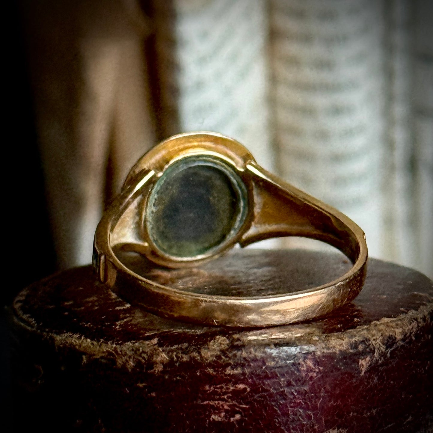 Victorian Mourning Ring in 15 Carat Gold; Circa 1848