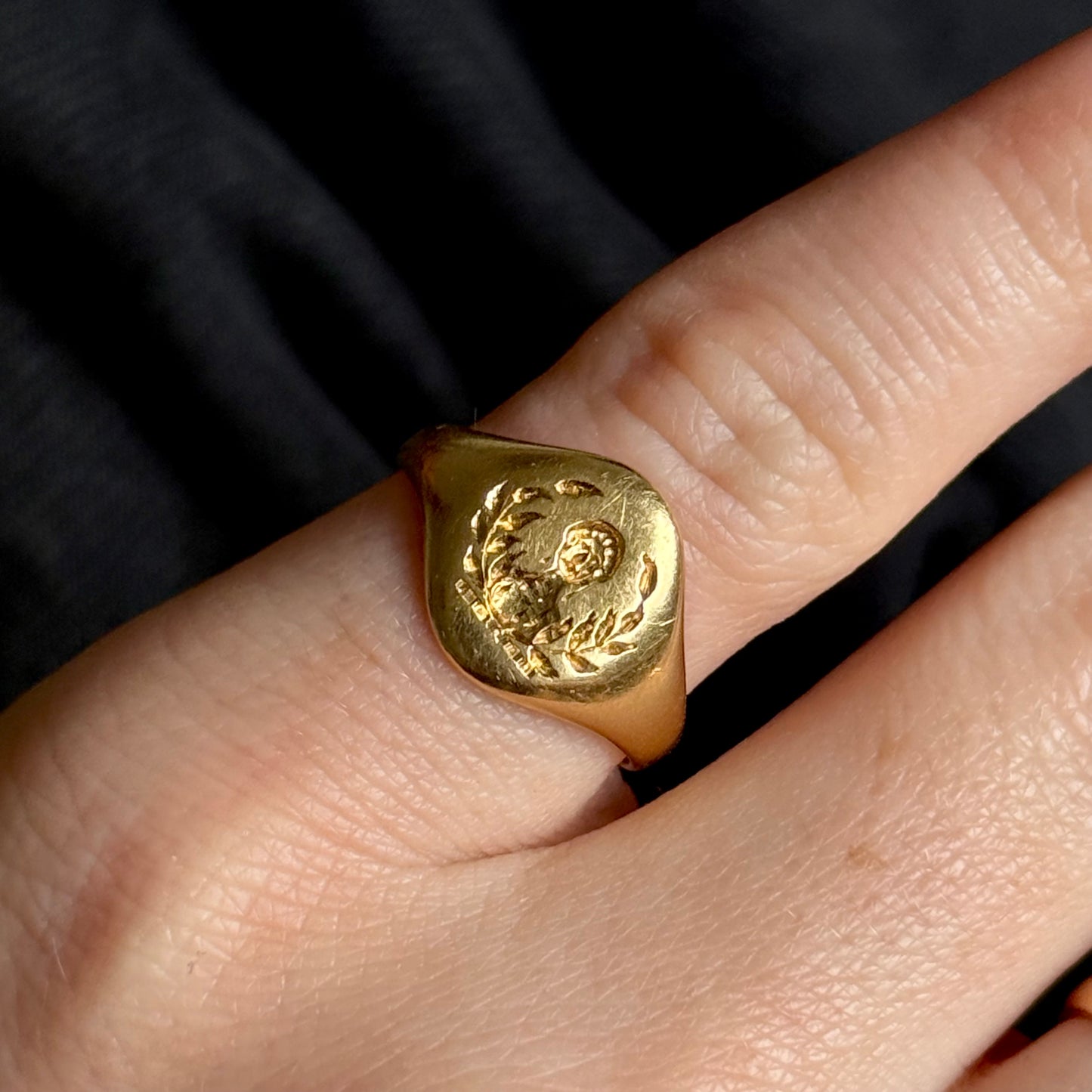 Antique Victorian Intaglio Heraldic Signet Ring in 18 Carat Gold; Circa 1890