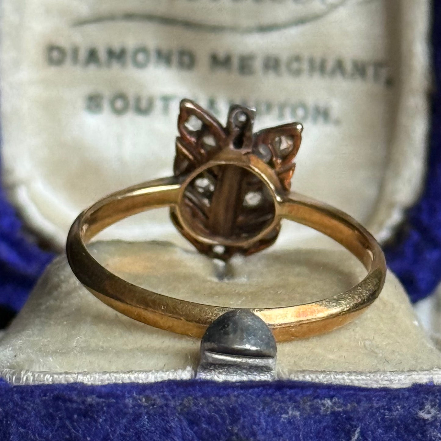 Antique Victorian Diamond Arrow Ring in 18 Carat Gold; Circa 1890