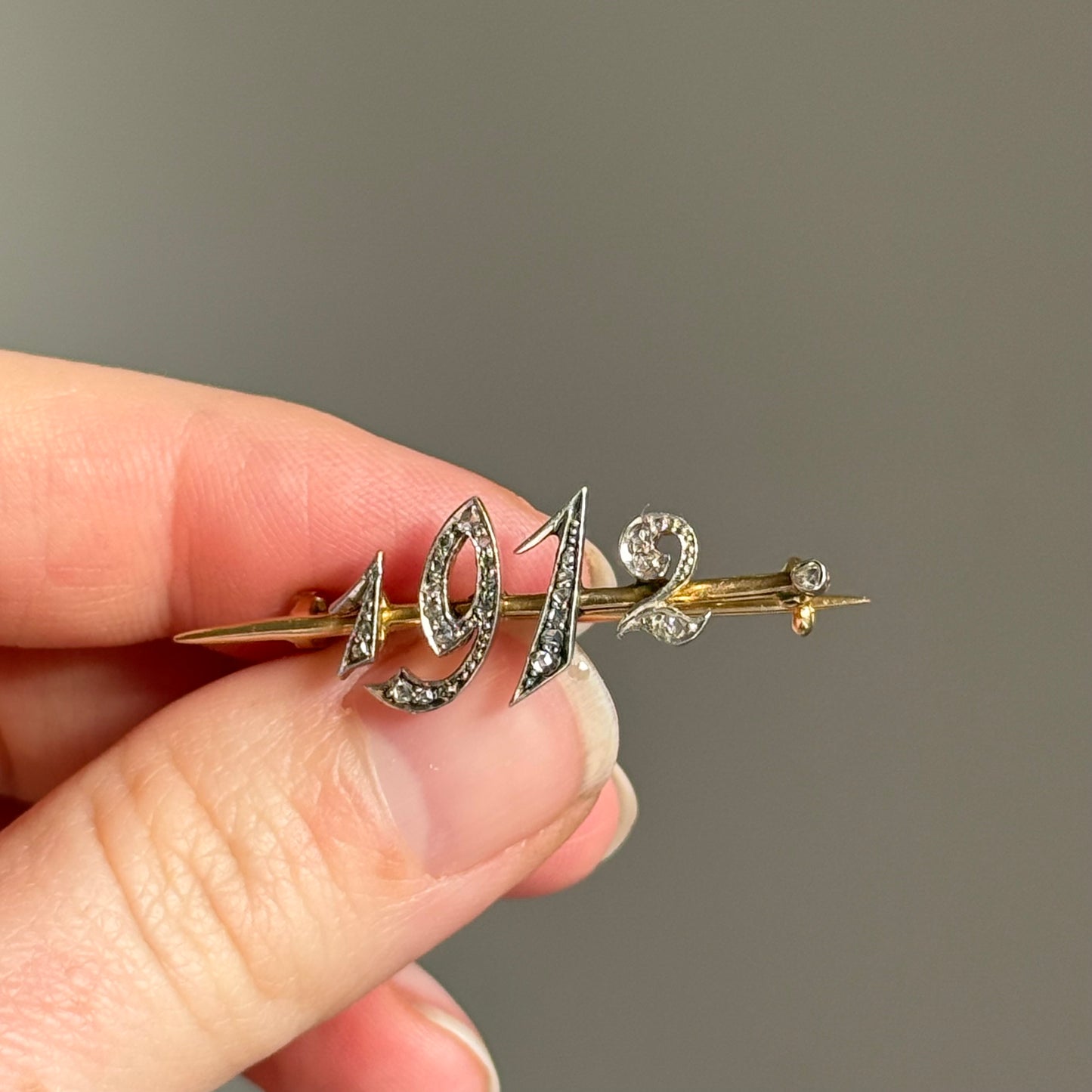 Antique Diamond Brooch in 18 Carat Gold with Box; Circa 1912