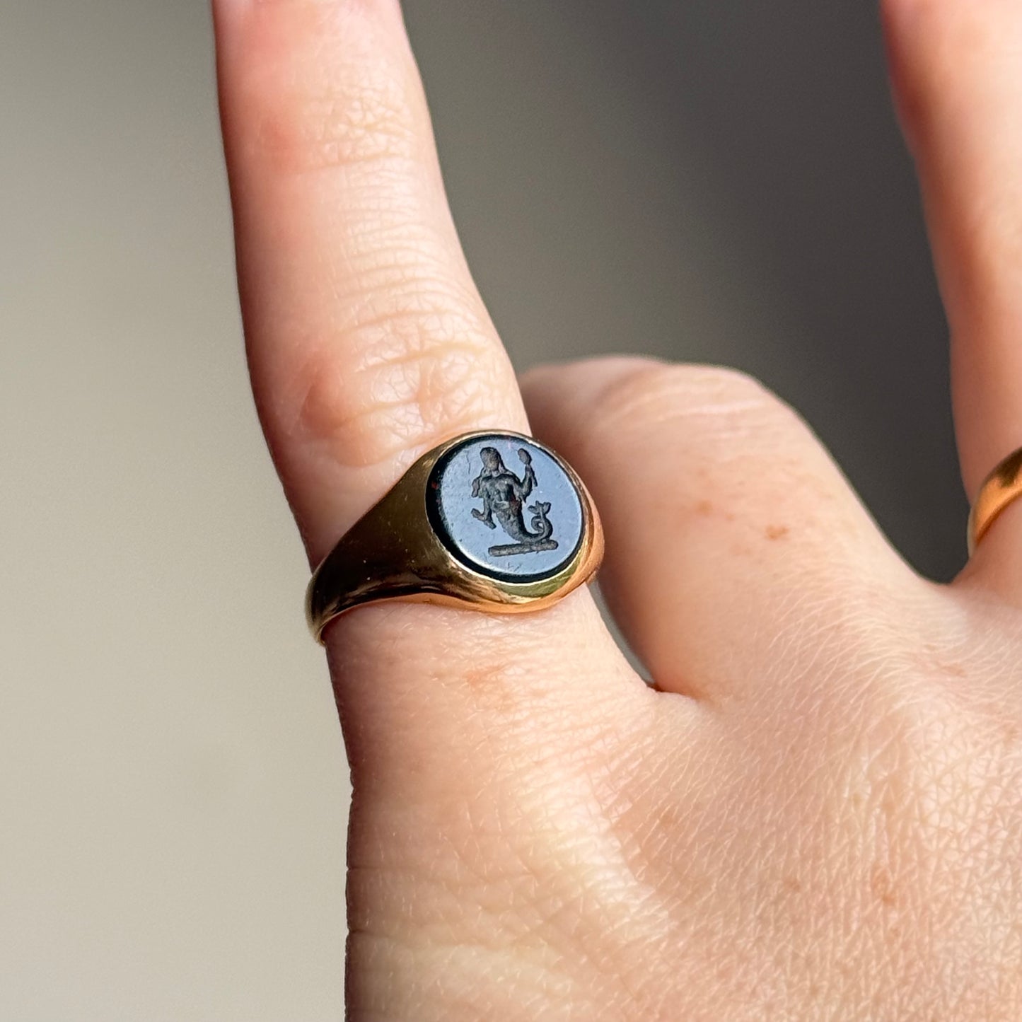 Victorian Bloodstone Mermaid Intaglio Signet Ring in 18 Carat Gold