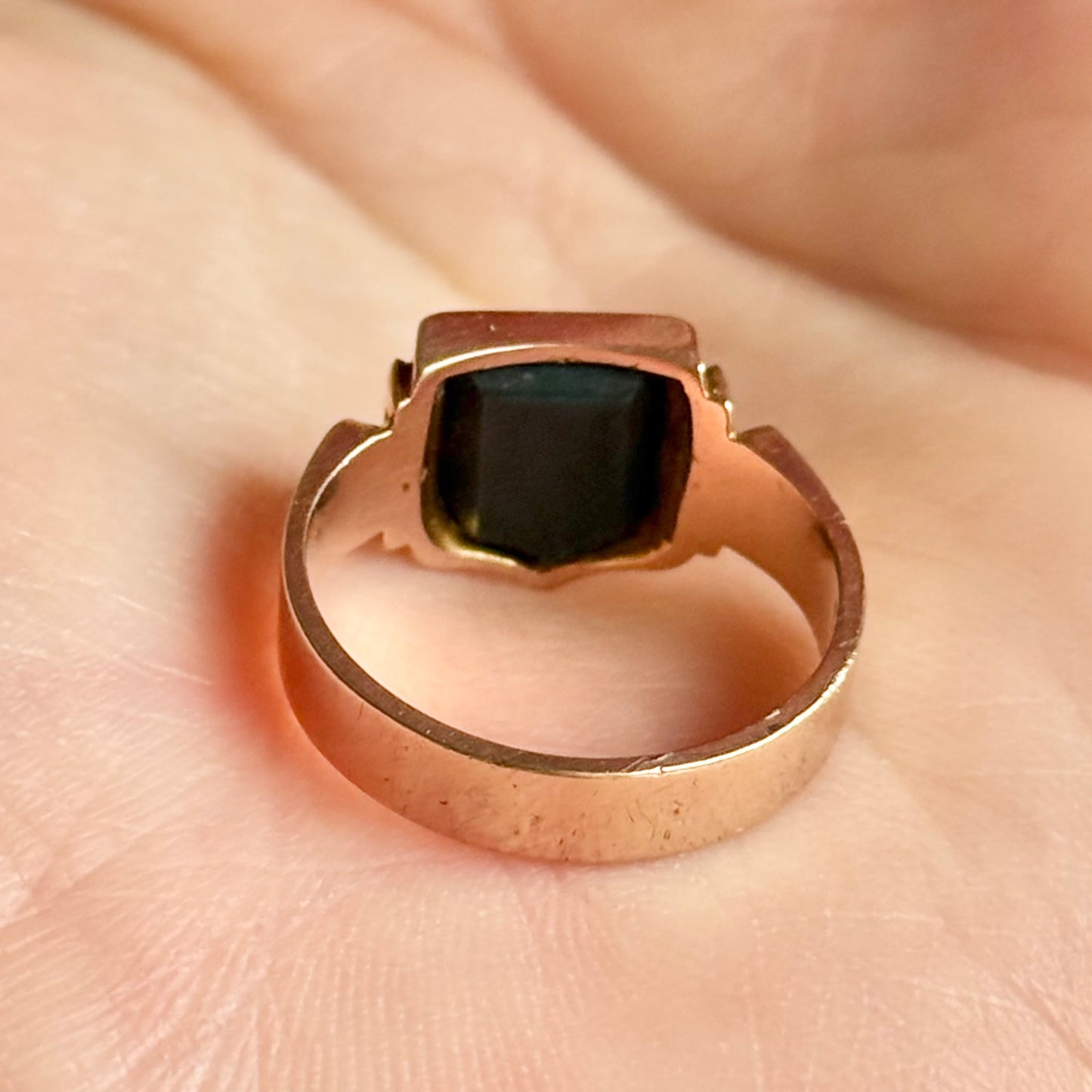 Antique Victorian Bloodstone Signet Ring in 9 Carat Rose Gold; Circa 1899