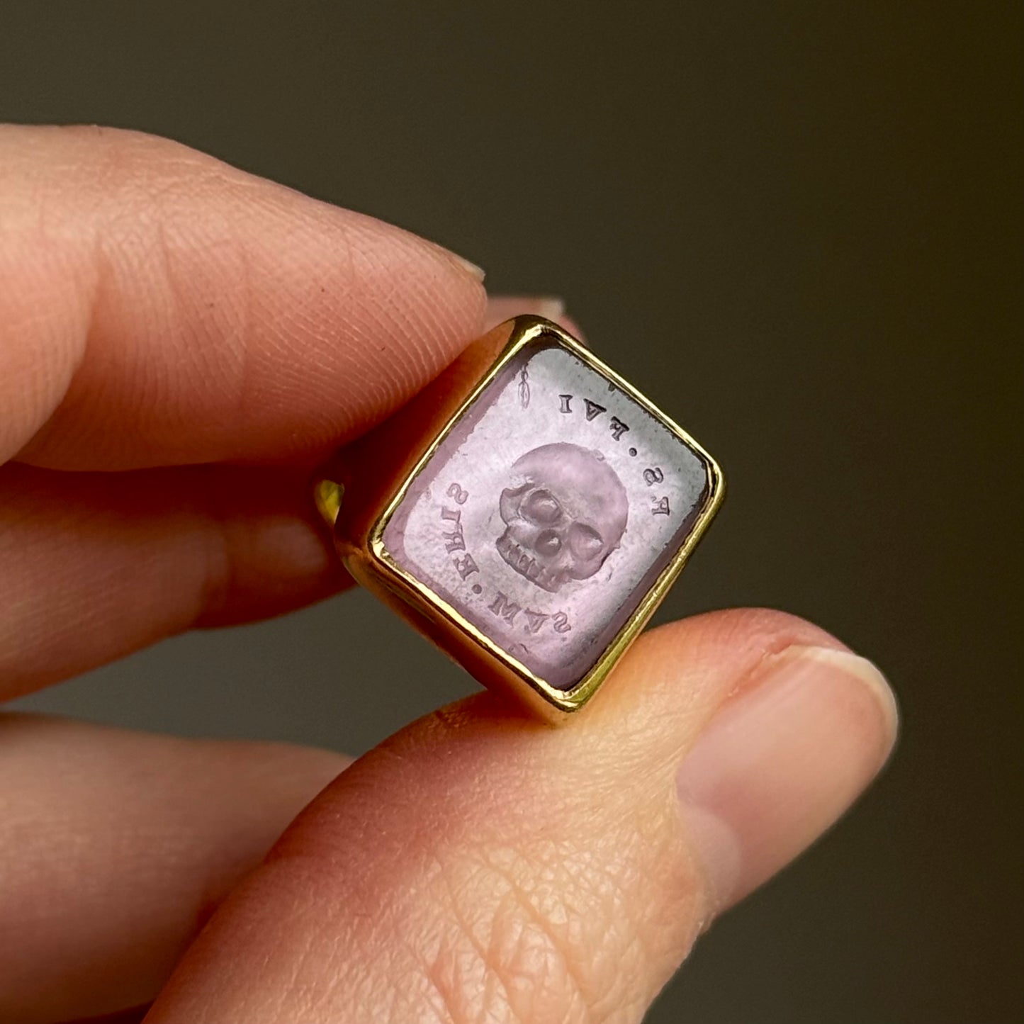 Momento Mori Skull Intaglio Ring in 18 Carat Gold