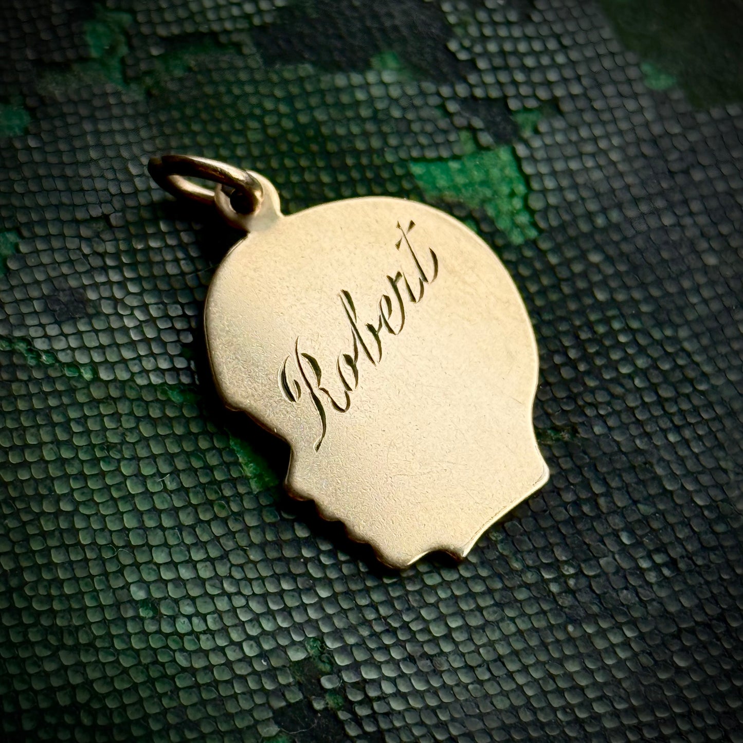 Vintage Profile 'Robert' Pendant Token