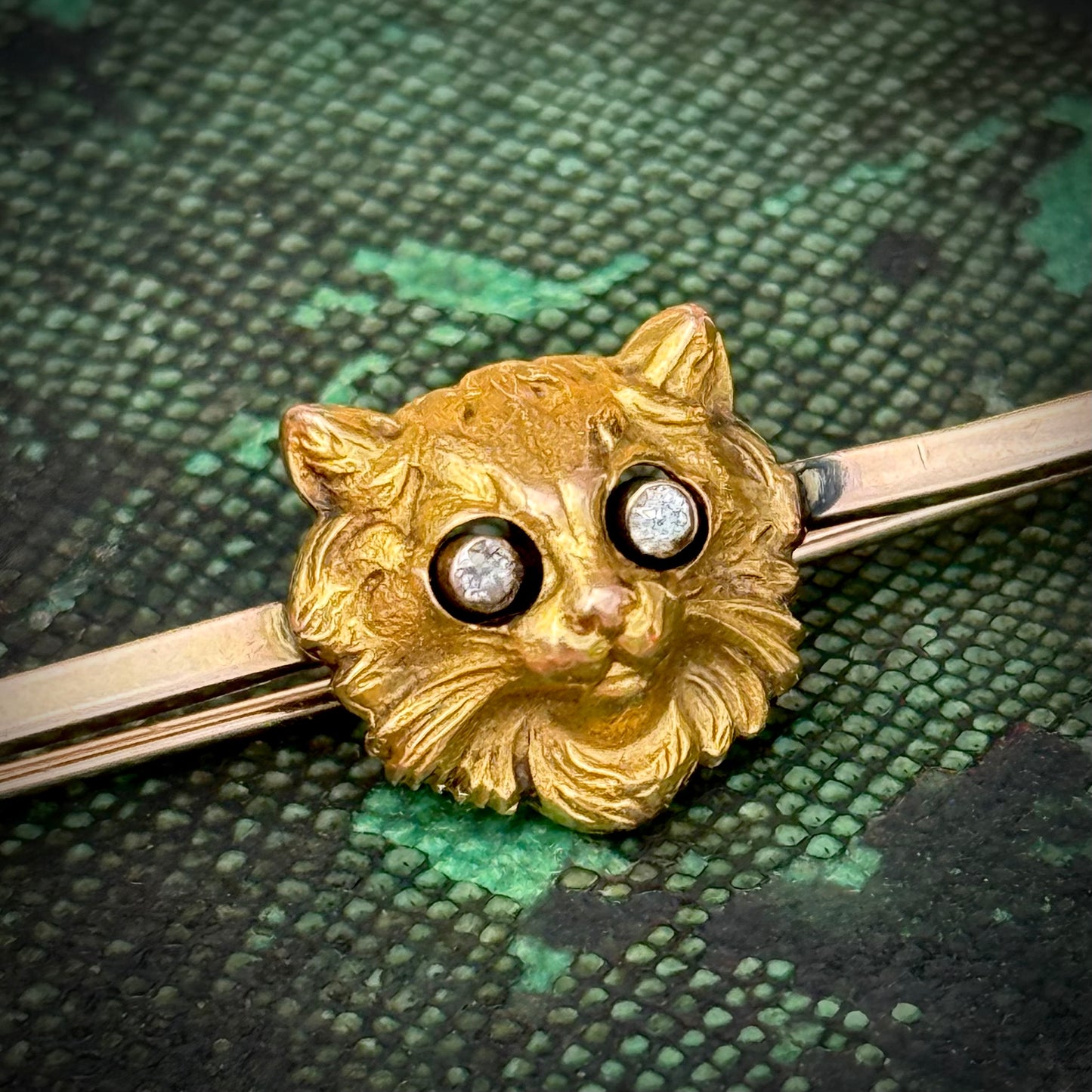 Antique Novelty Diamond Wiggle Eyes Cat Brooch