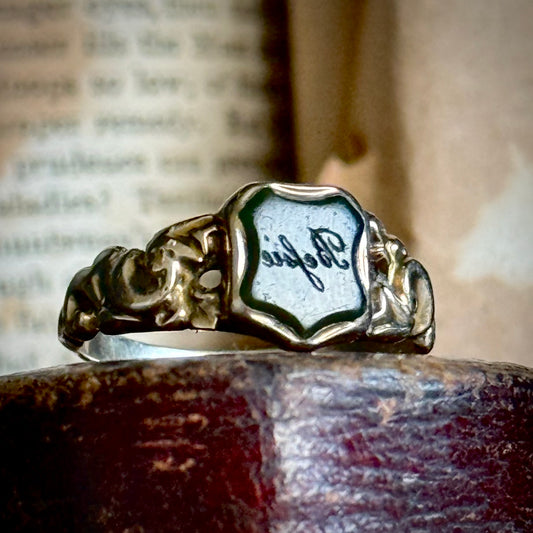 Georgian Bloodstone Signet Ring with “Betsie” Inscription in 9 Carat Gold