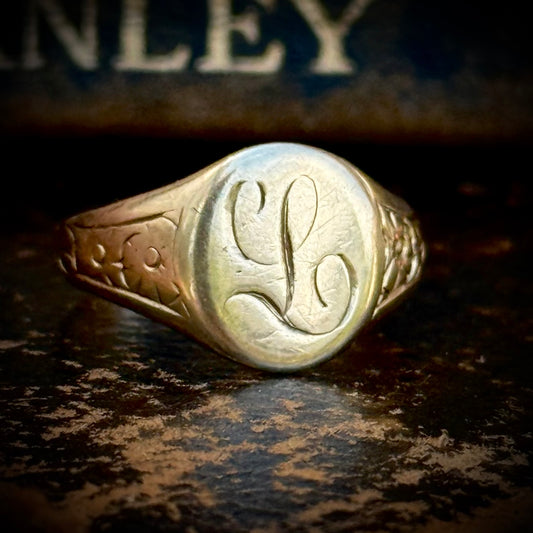 Vintage Ornate Letter 'L' Signet Ring