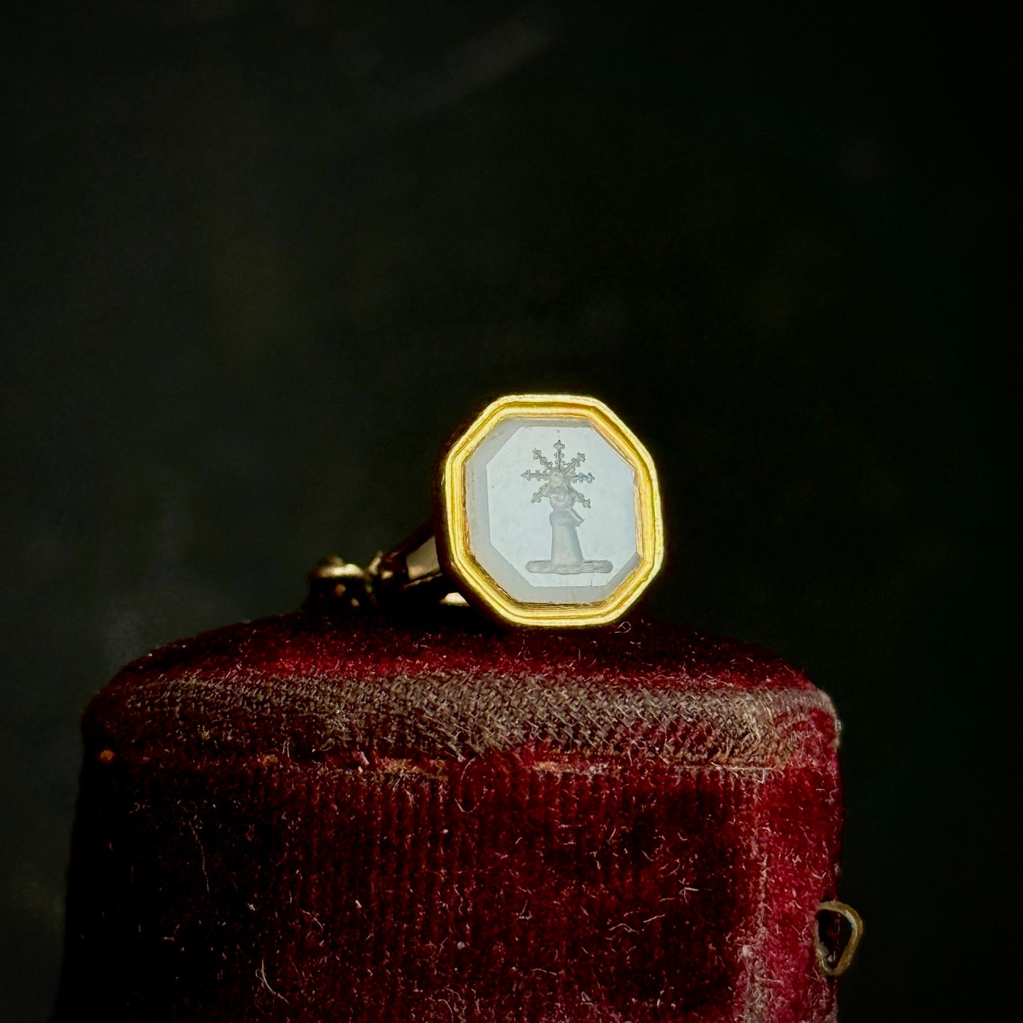 Victorian 15 Carat Gold & Agate Intaglio Watch Winder Fob Pendant; Circa 19th Century