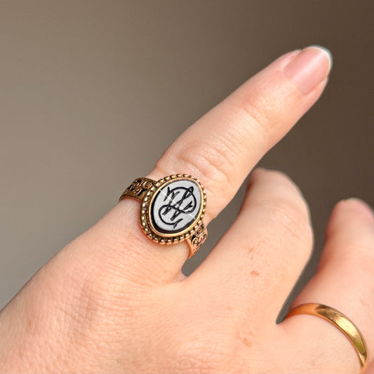 Victorian Intaglio Agate Mourning Ring'; Circa 1867