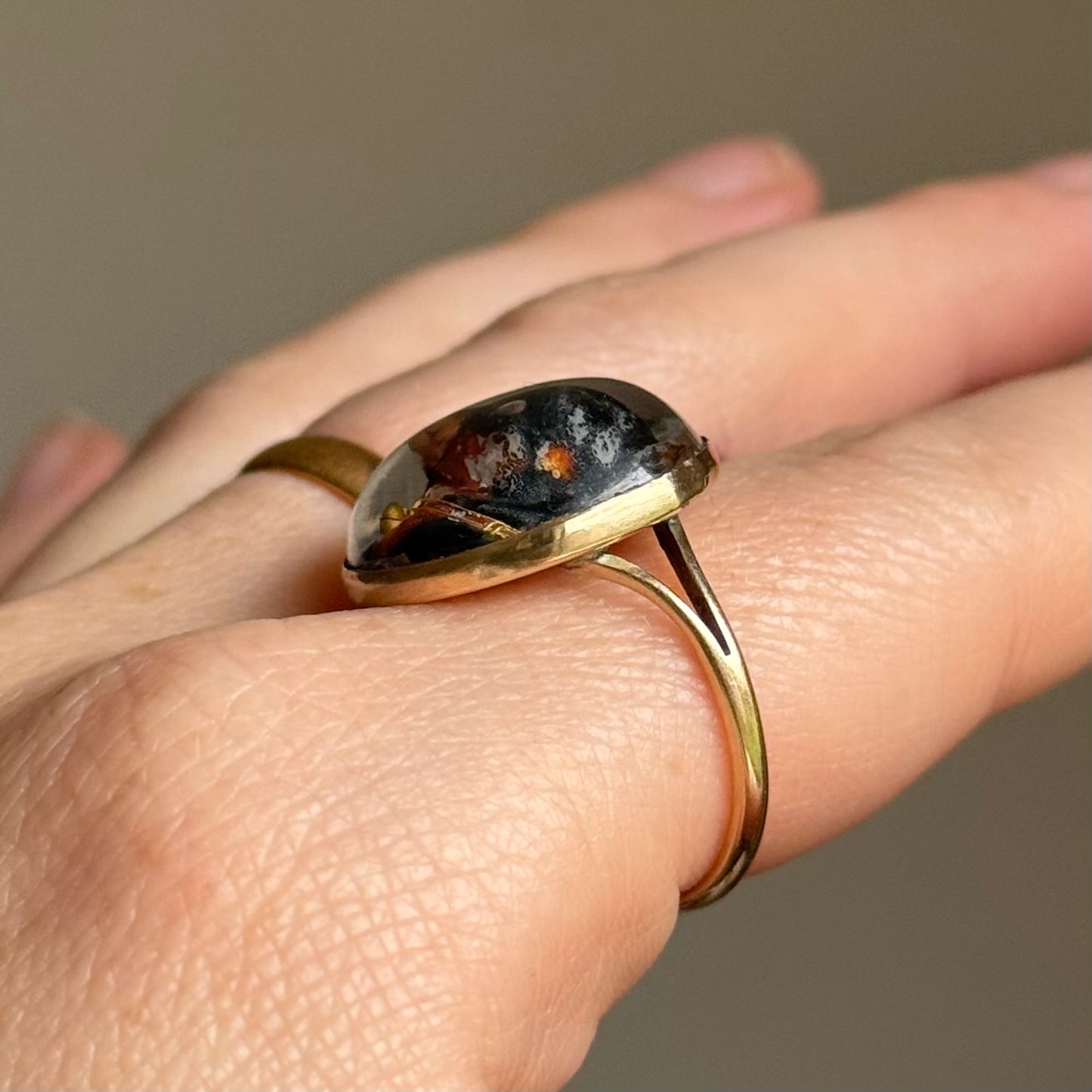 Antique Victorian Essex Crystal Reverse Painted Pinscher Dog Ring, circa 1880